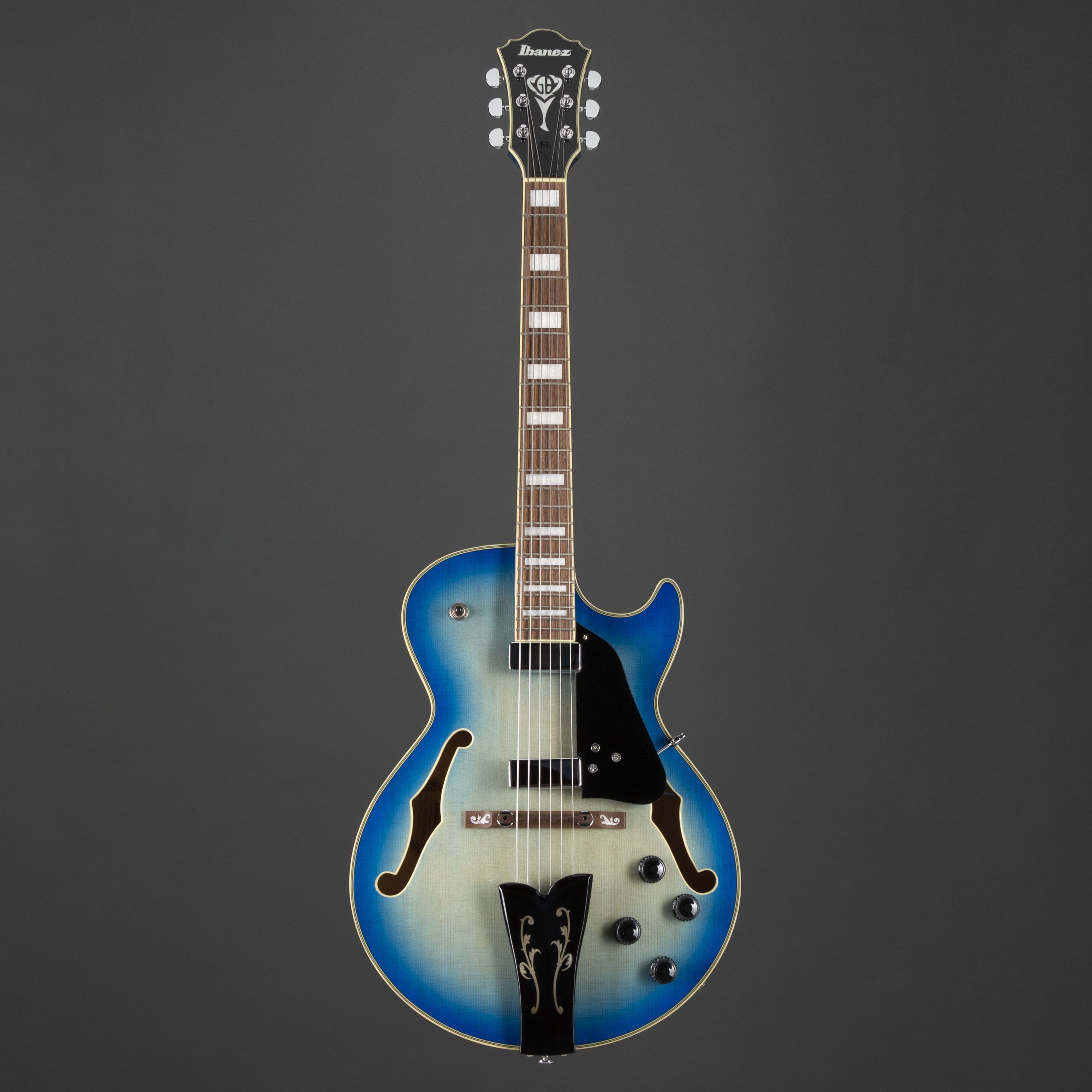 Ibanez Halbakustik-Gitarre, Halb-Akustik Gitarren, Hollow-Body Modelle, George Benson GB10EM-JBB Jet Blue Burst - Halbakustik Gitarre