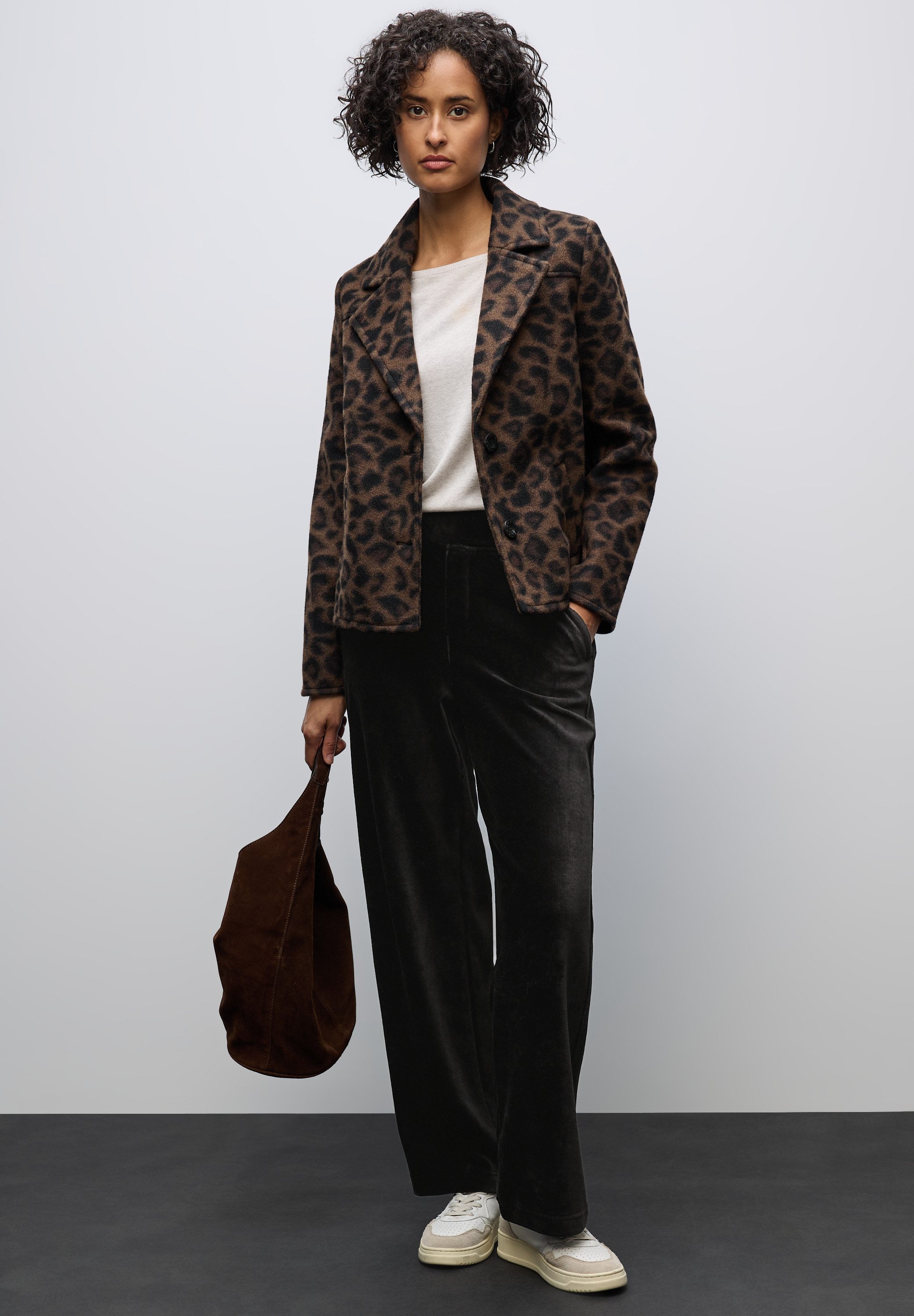 STREET ONE Cordhose mit Stretch und seitliche Taschen