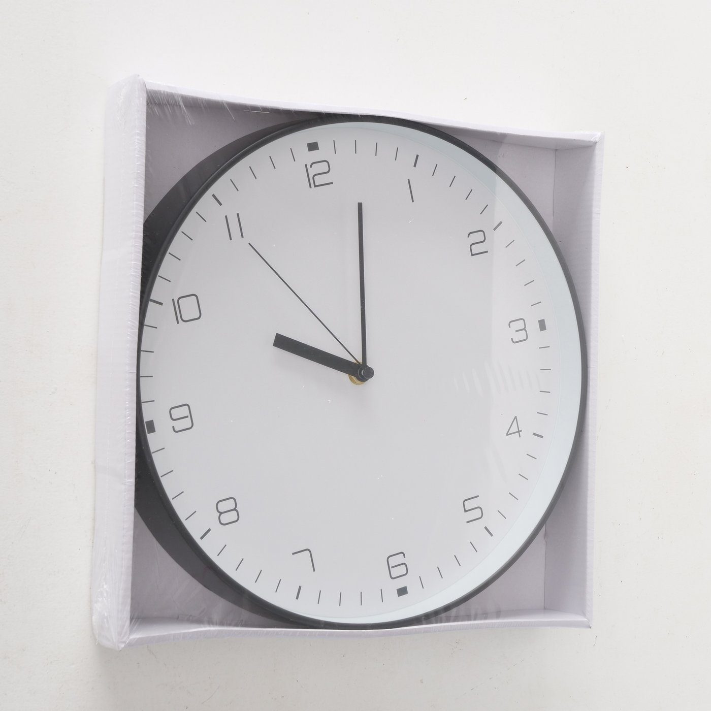 aus Wanduhr Glas/Kunststoff BOLTZE Uhr in schwarz/weiß "Jonte" B30cm,