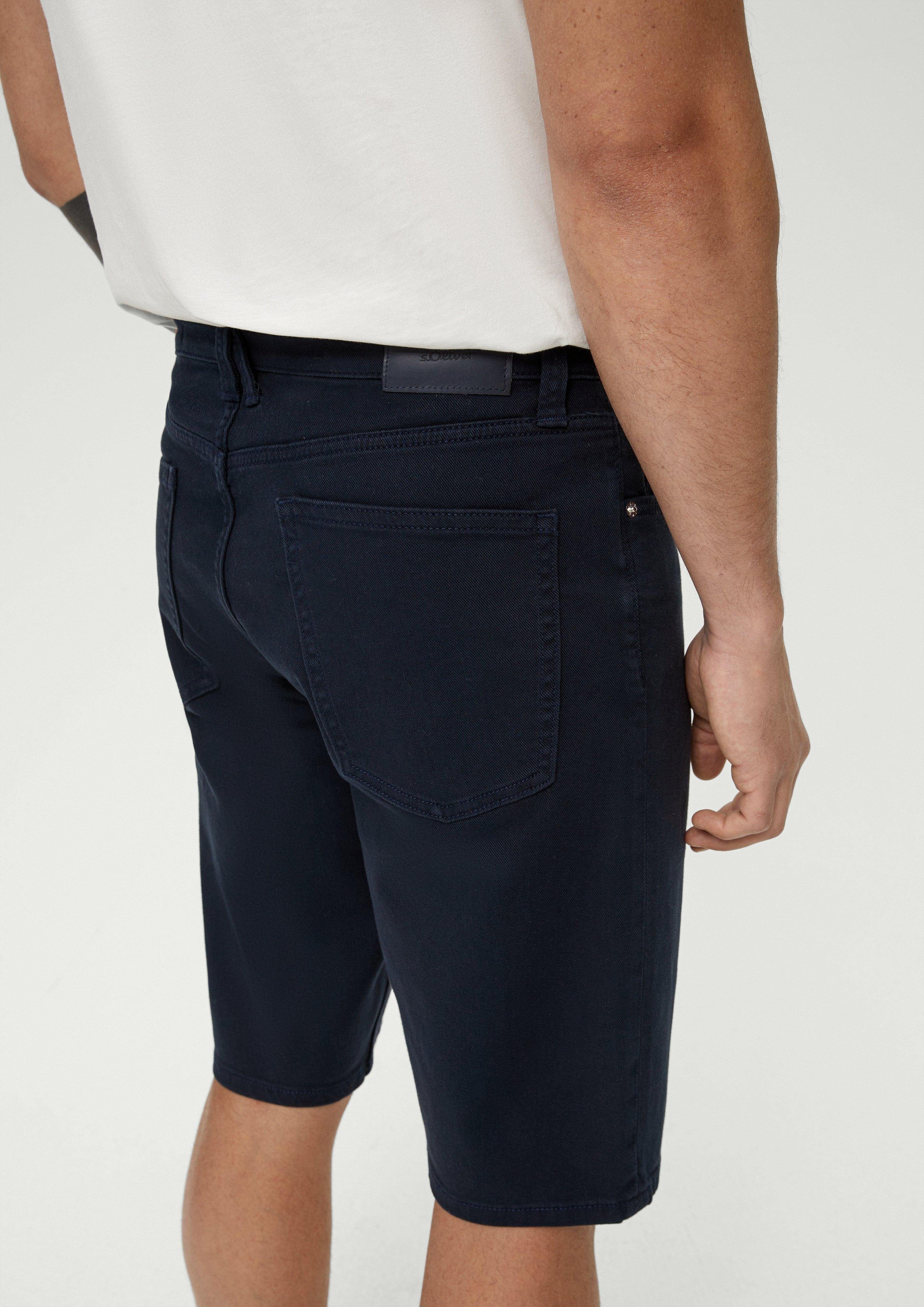 Straight High / s.Oliver Fit / Regular navy Jeans-Shorts / Rise Jeansshorts Label-Patch Leg