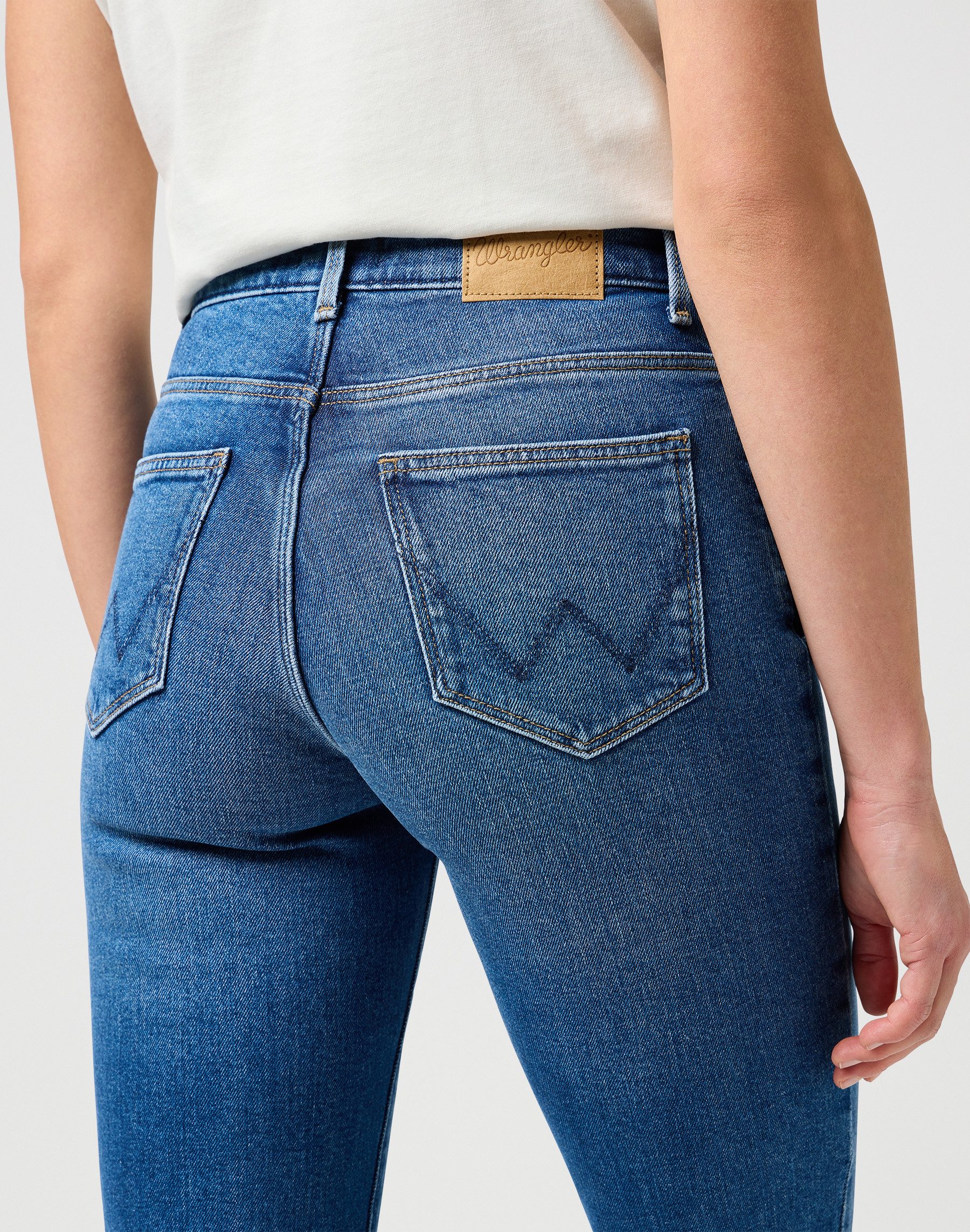 Wrangler Bootcut-Jeans WRA-W28B