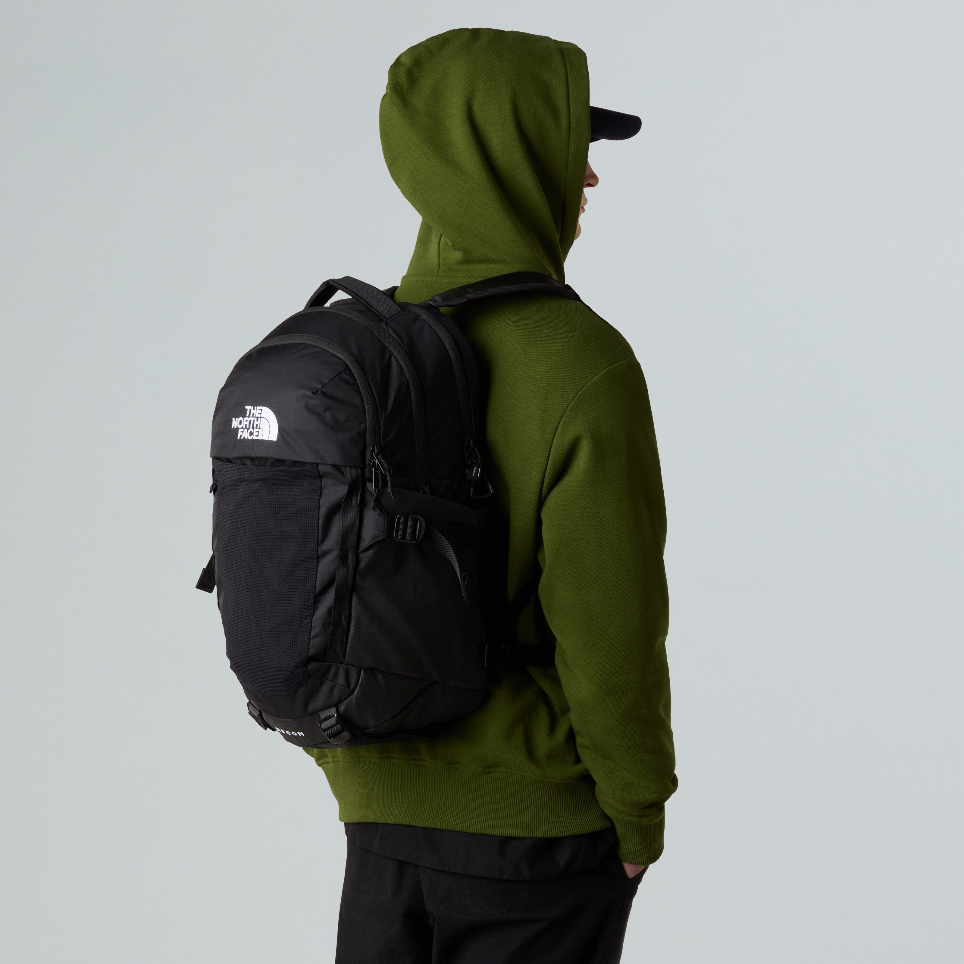 The North Face Freizeitrucksack RECON, 30 Liter Volumen, großes Hauptfach und Frontfach, abnehmbarer Hüftgurt