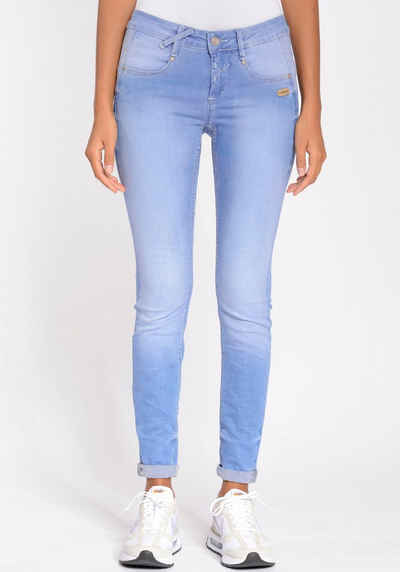 GANG Skinny-fit-Jeans 94NELE mit Stretch und seitlichen Dreieckseinsätzen