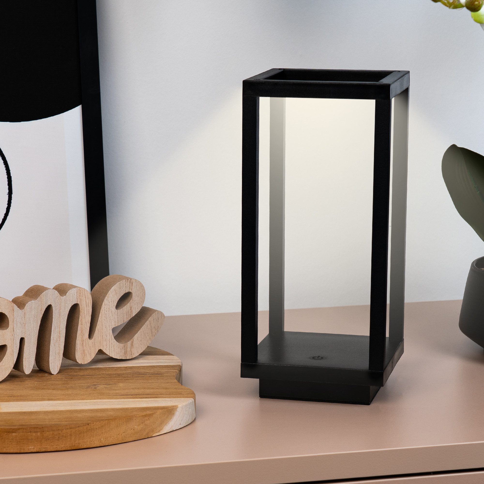 Briloner Leuchten LED Außen-Tischleuchte Akkulampe Laterne Kabellos 3 Stufen Dimmfunktion, LED wechselbar, 3.000K - Warmweiss, Tiefenentladungsschalter,Akku wechselbar,IP44,Beige/Schwarz,31,5x13cm