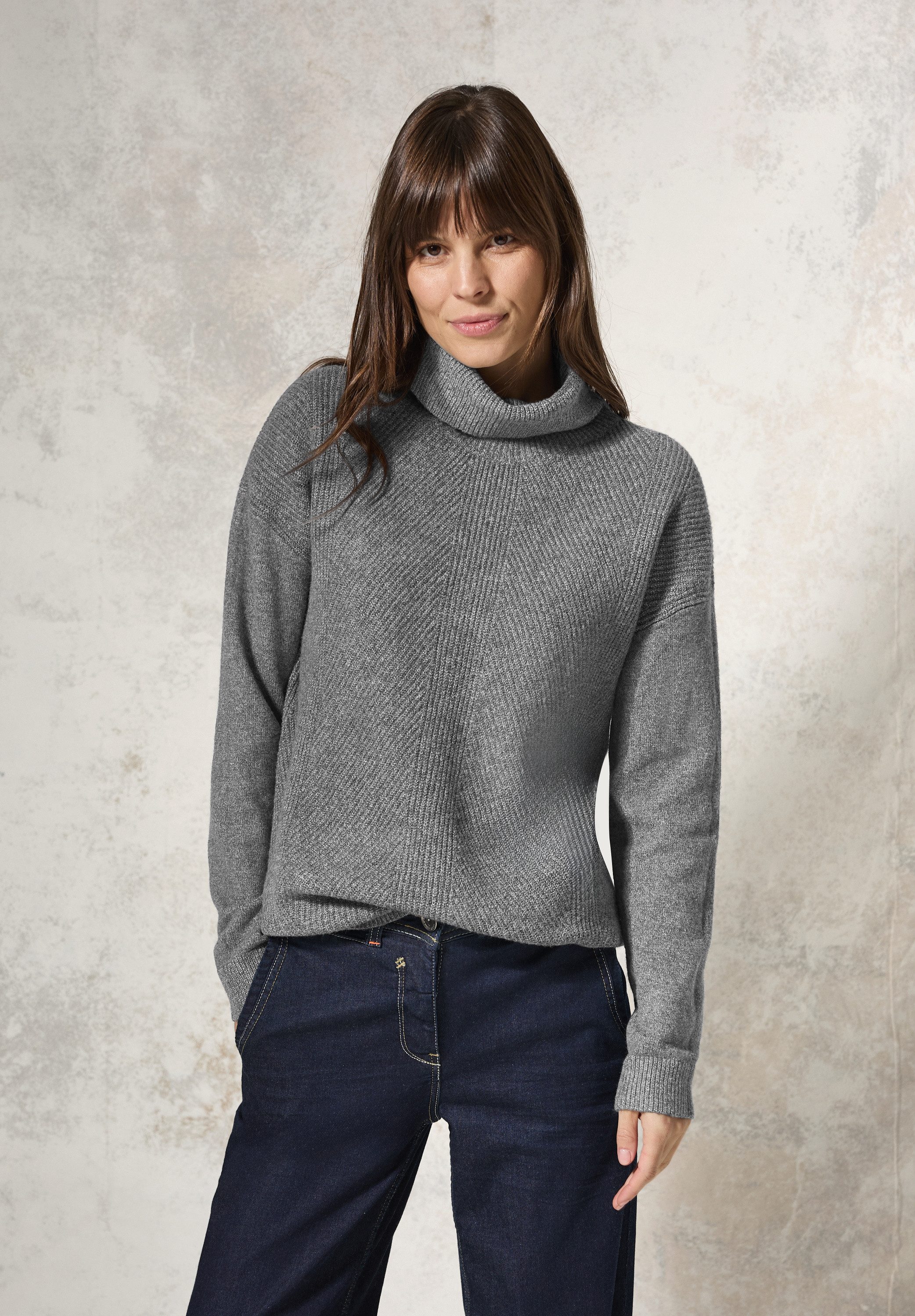 Rollkragenpullover