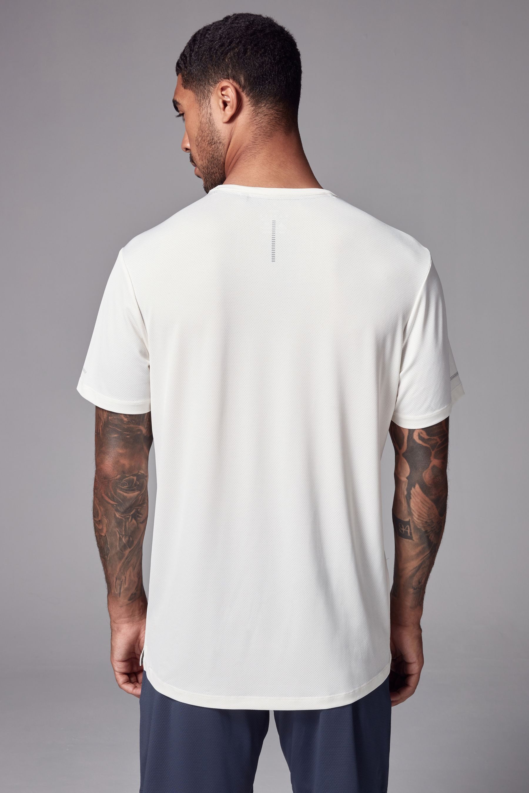 Next Trainingsshirt Sport-T-Shirt mit Netzstoff (1-tlg) günstig online kaufen