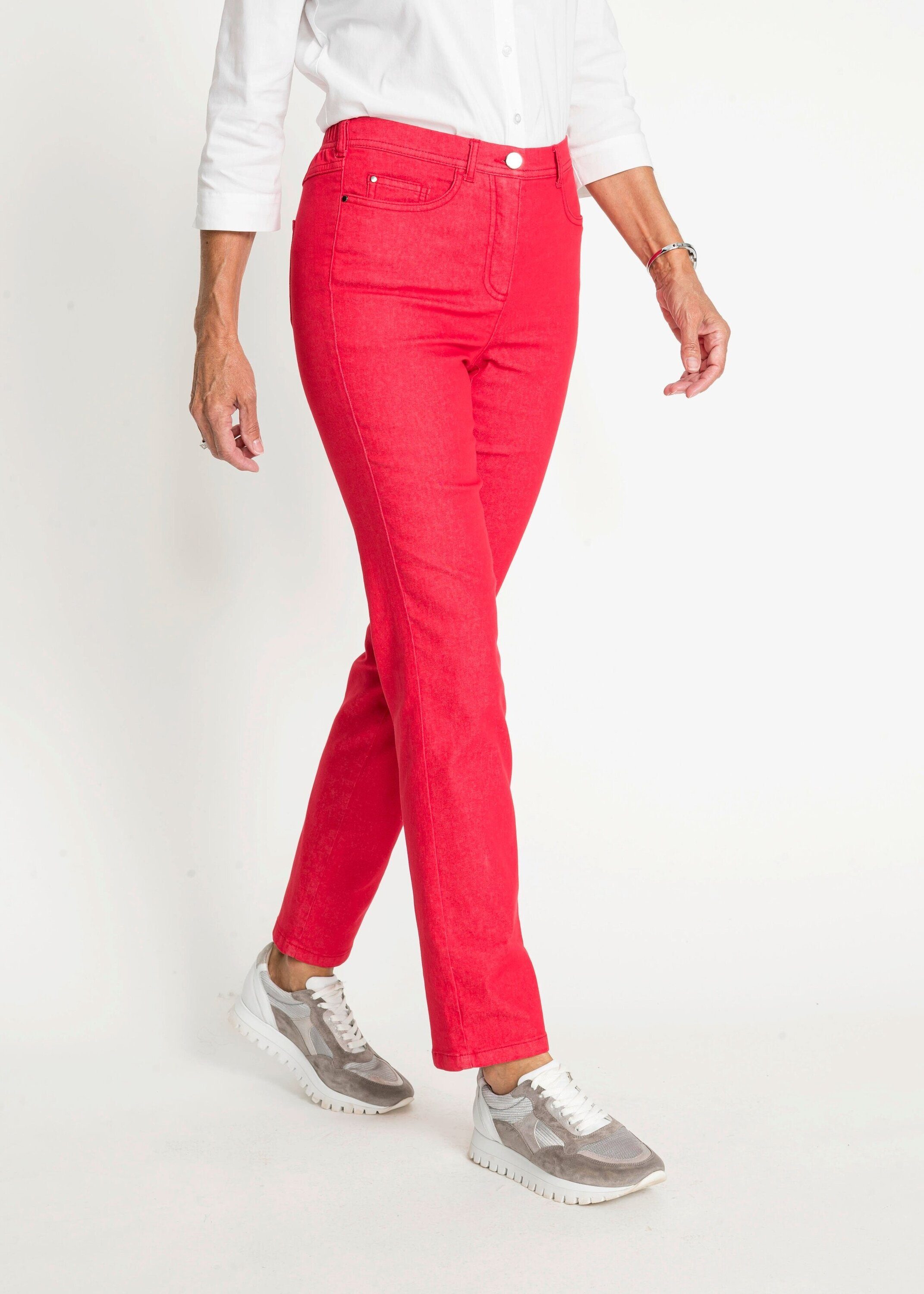 GOLDNER Bequeme Jeans Kurzgröße: Bequeme 5-Pocket-Jeans mit langem Bein, schmaler Sitz