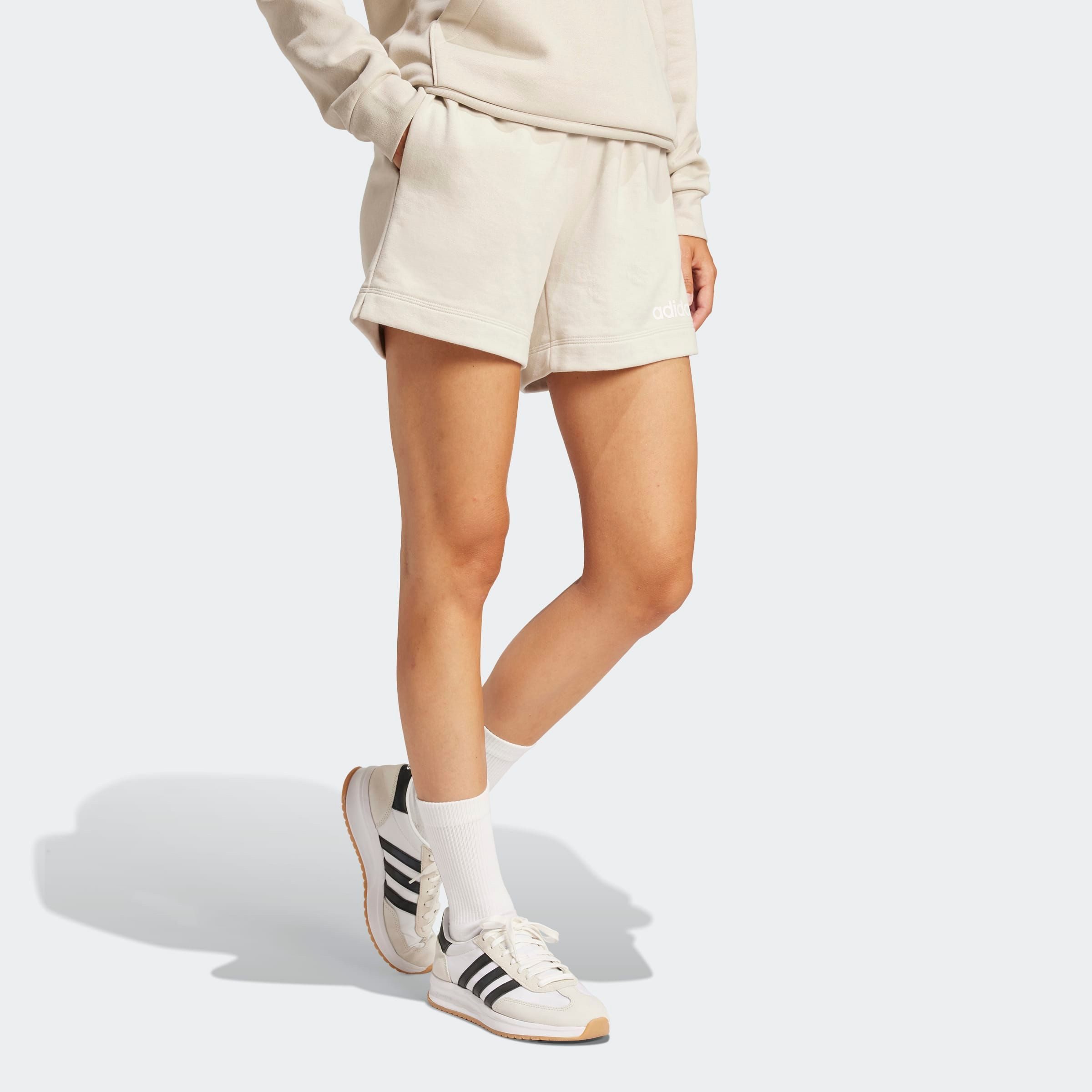adidas Sportswear Shorts ESSENTIALS LINEAR FRENCH TERRY Mitelhoher Bund mit Kordelzug, aus weichem French Terry