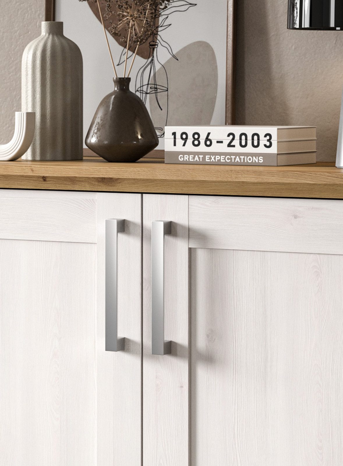 Inn.Furn Sideboard Mirano (in Weiß Lärche und Eiche Artisan Landhaus, 3-türige Kommode 137 x 92 cm), mit 6 Fächern und Schubkasten – Bild 4 von 5