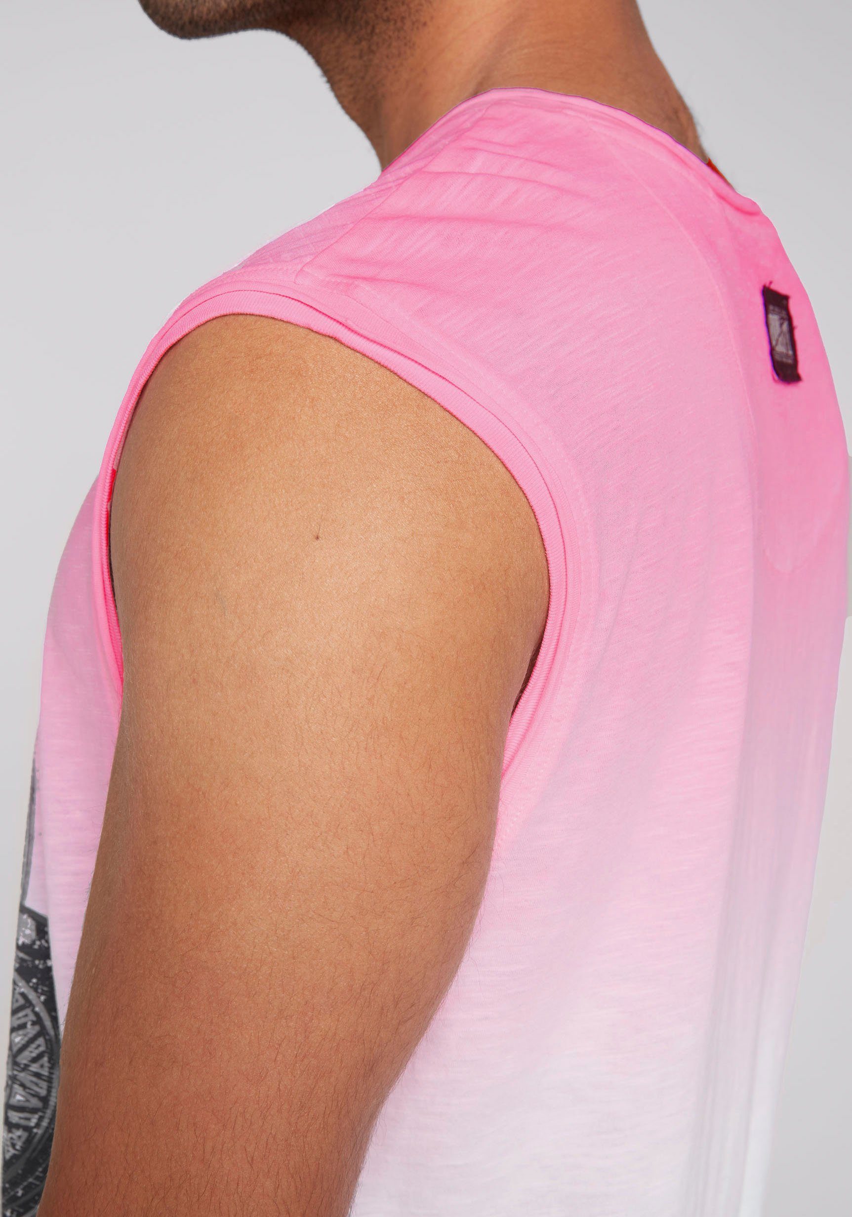 pink V-Shirt / CAMP neon DAVID opticwhite