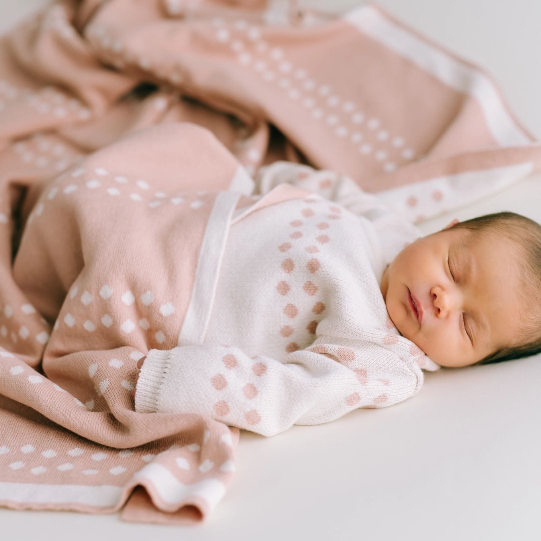 Babydecke Quadratische Strick-Babydecke nachhaltig, stilvoll und handgefertigt, suebidou, nachhaltig, kreativ