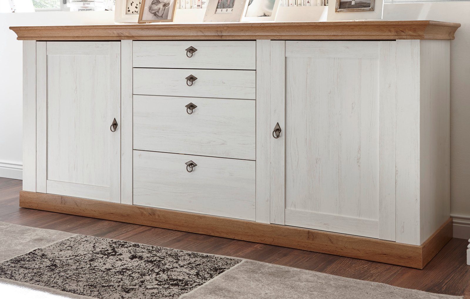 Furn.Design Sideboard Hemsby (Anrichte in Pinie weiß mit Wotan Eiche, 210 x 91 cm), Landhausstil