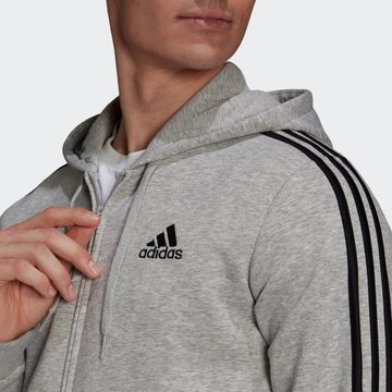 adidas Sportswear Kapuzensweatjacke »ESSENTIALS FLEECE 3STREIFEN KAPUZENJACKE«