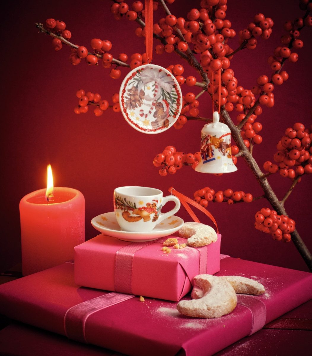 Hutschenreuther Weihnachtsfigur Sammelserie 21 Weihnachtsgaben Mini-Becher 3tlg – Bild 4 von 4