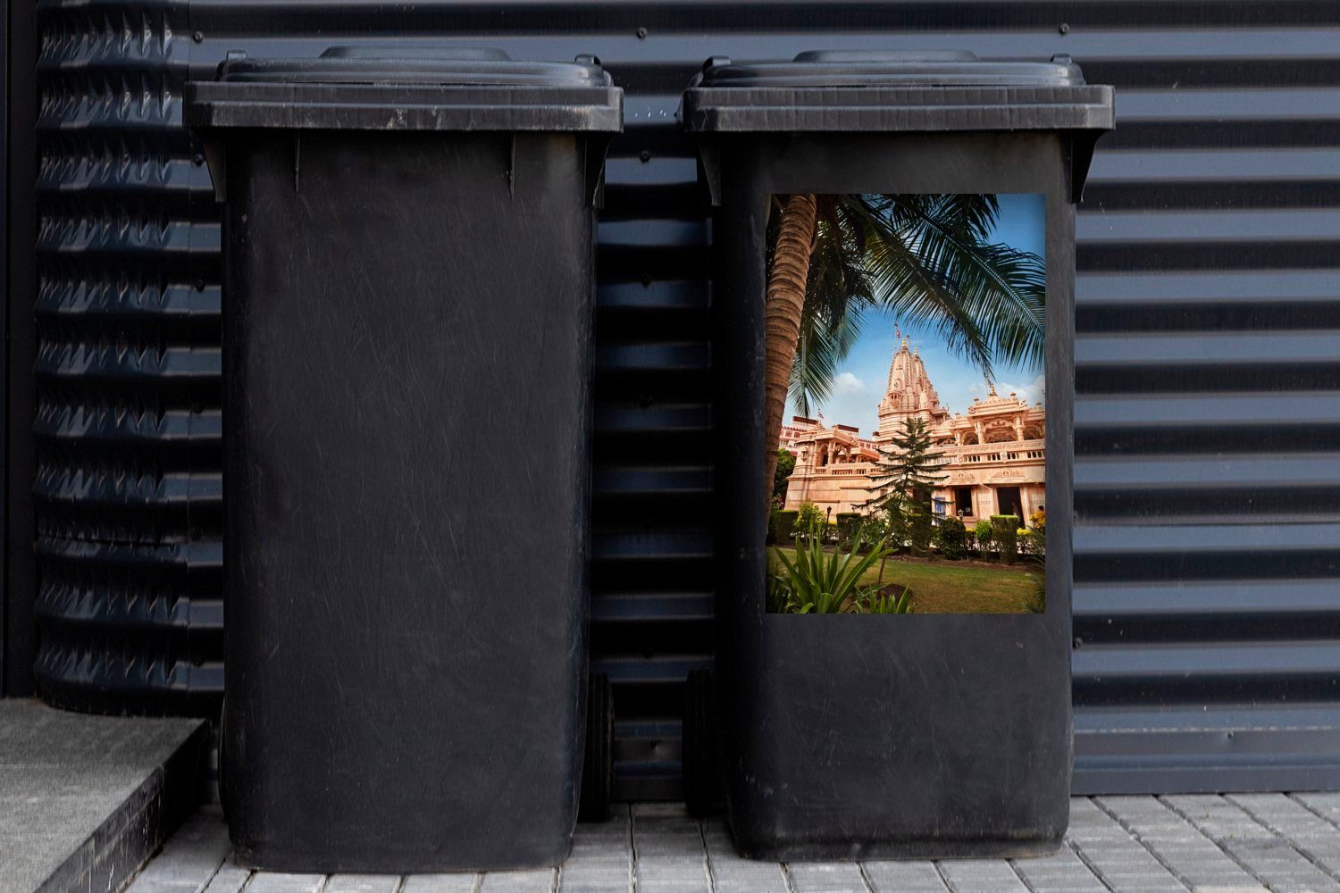 MuchoWow Sticker, Swaminarayan-Tempel Rajkot in Indien St), Wandsticker Container, Abfalbehälter (1 Mülltonne, berühmte in Mülleimer-aufkleber, Der