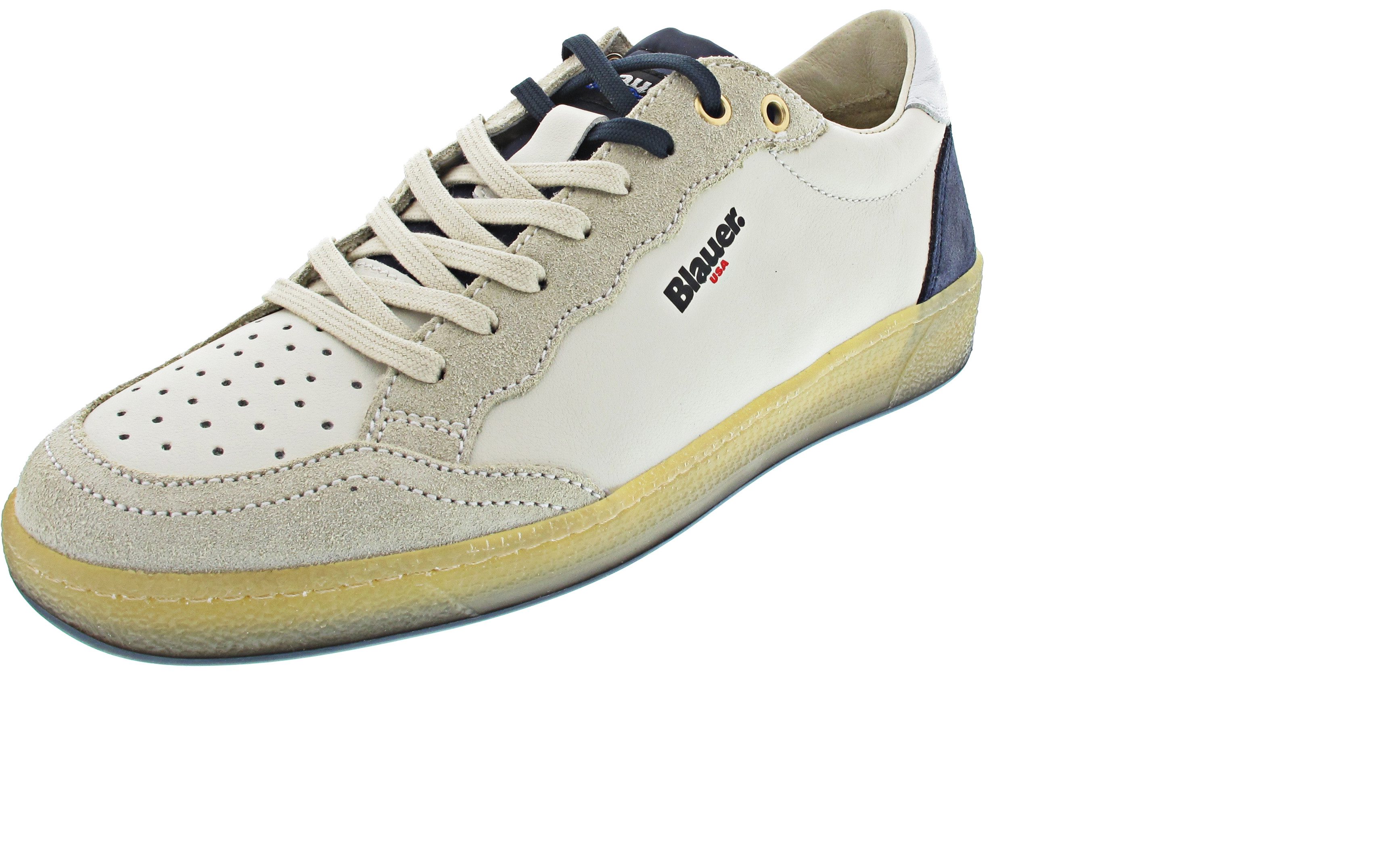Blauer Sneaker