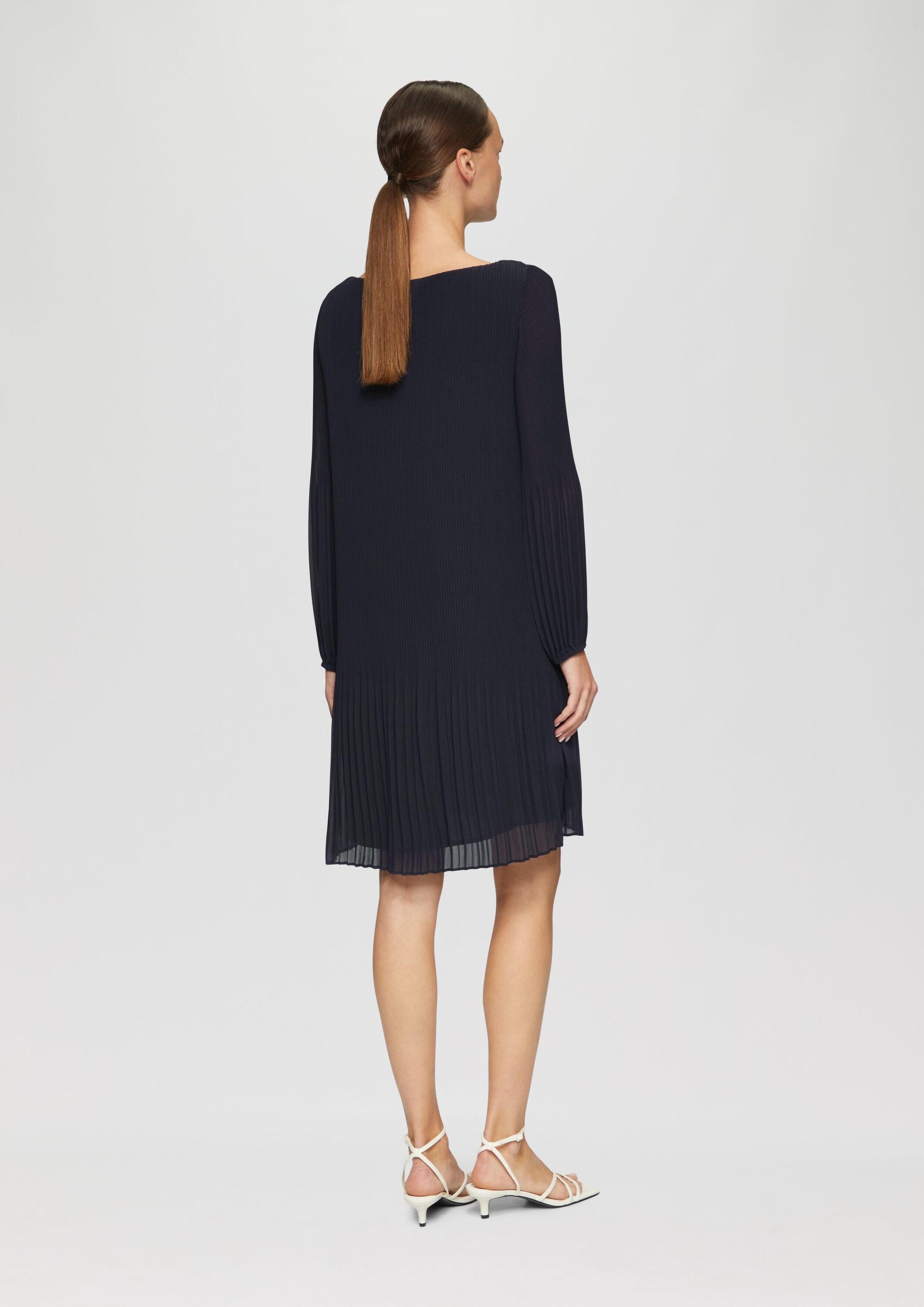 s.Oliver Minikleid Kleid Chiffonkleid im Relaxed Fit mit Plissee