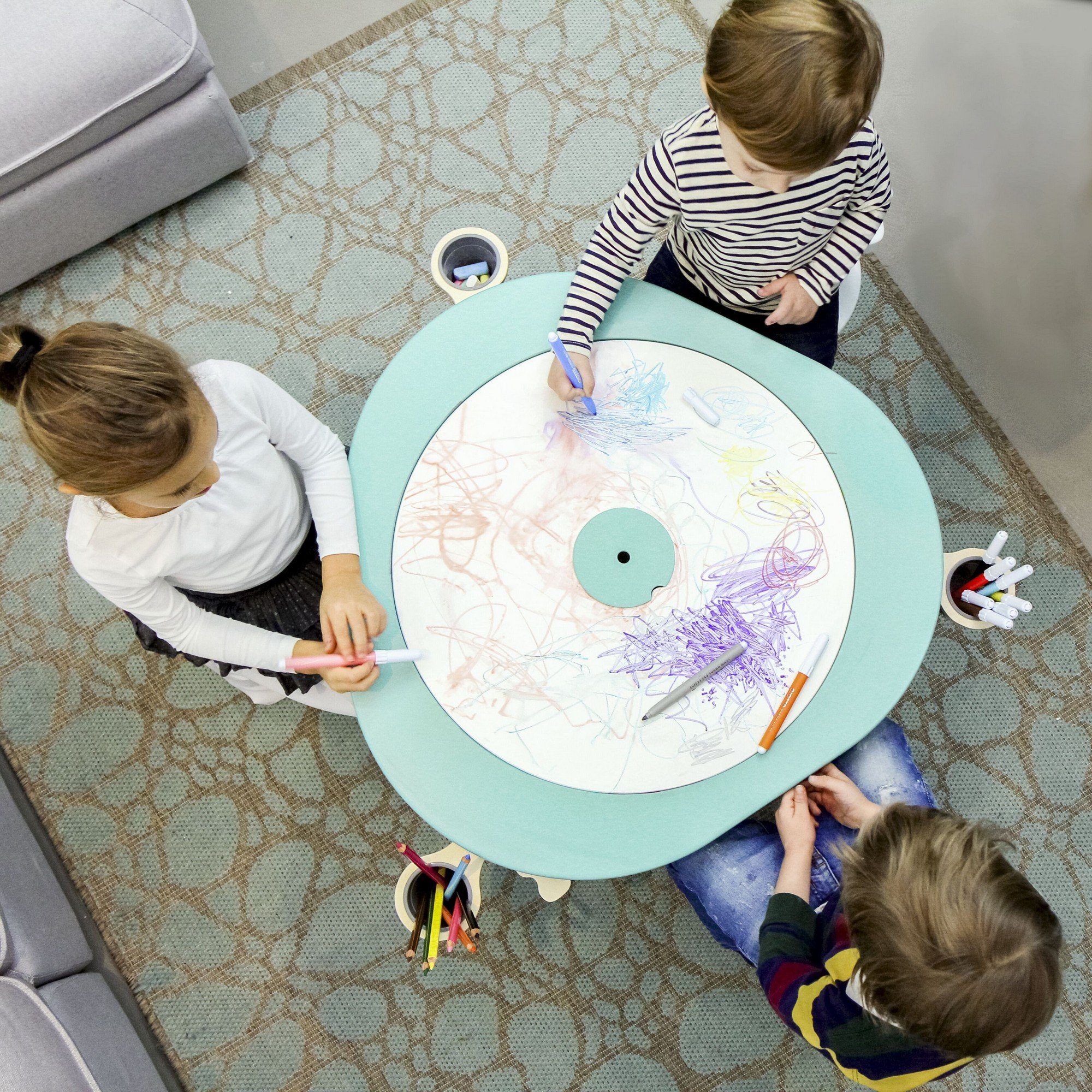 Stokke Spieltisch MUTABLE™ - Der multifunktionale günstig online kaufen