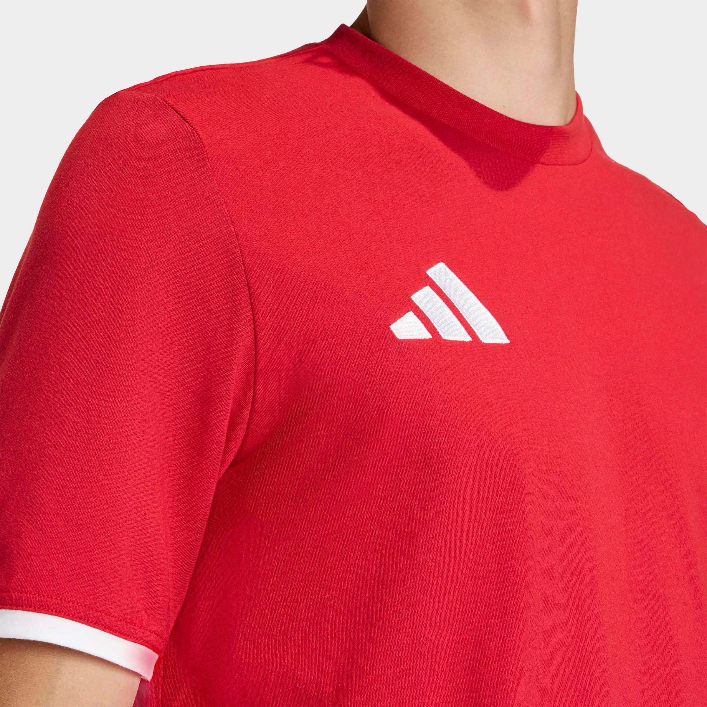 adidas Performance Trainingsshirt ENTRADA26 für Fußball und Freizeit, sportlicher Stil, Single Jersey Material