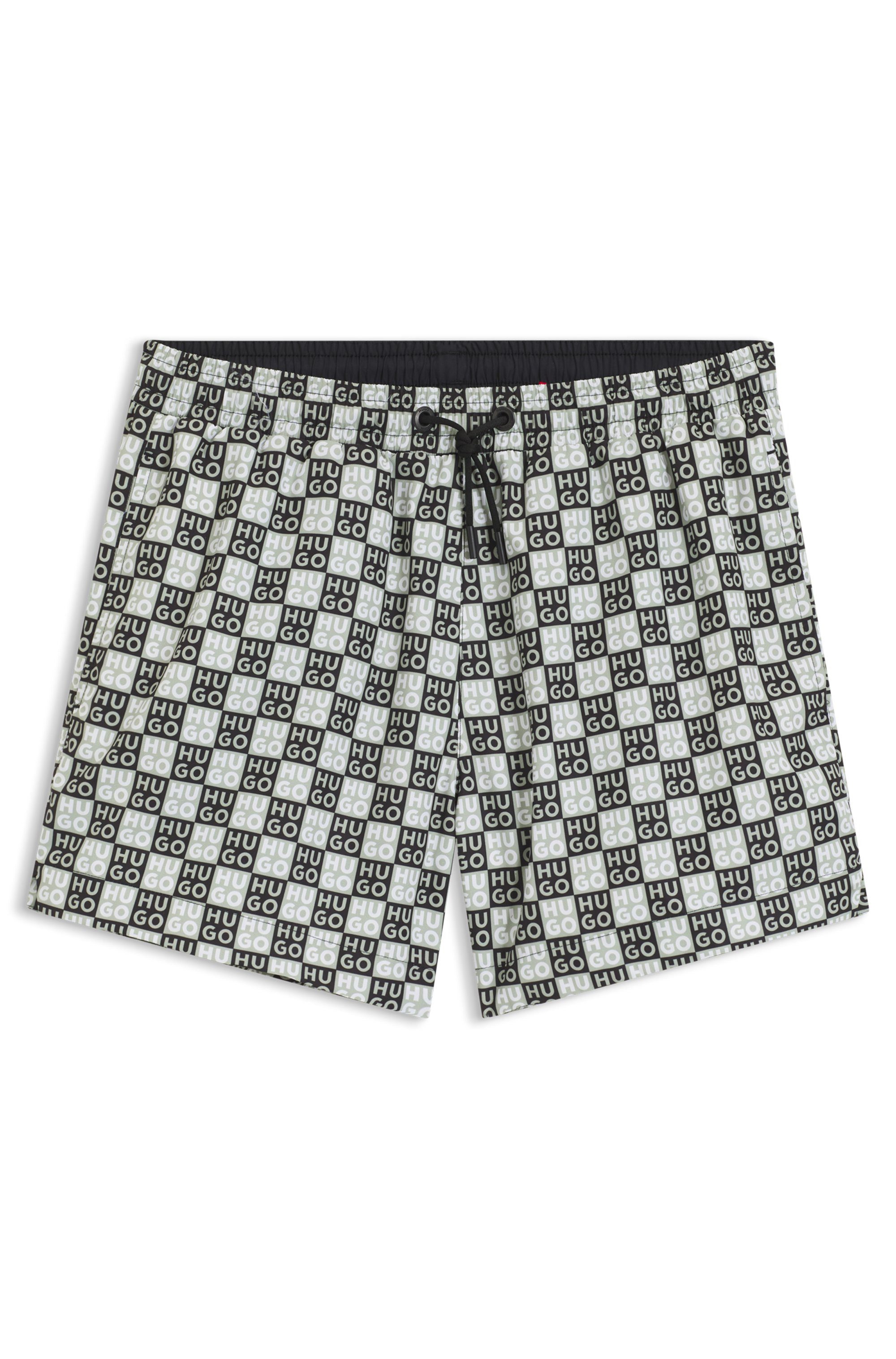 HUGO Badeshorts AARON mit Schachbrett-Logos, elastischer Bund