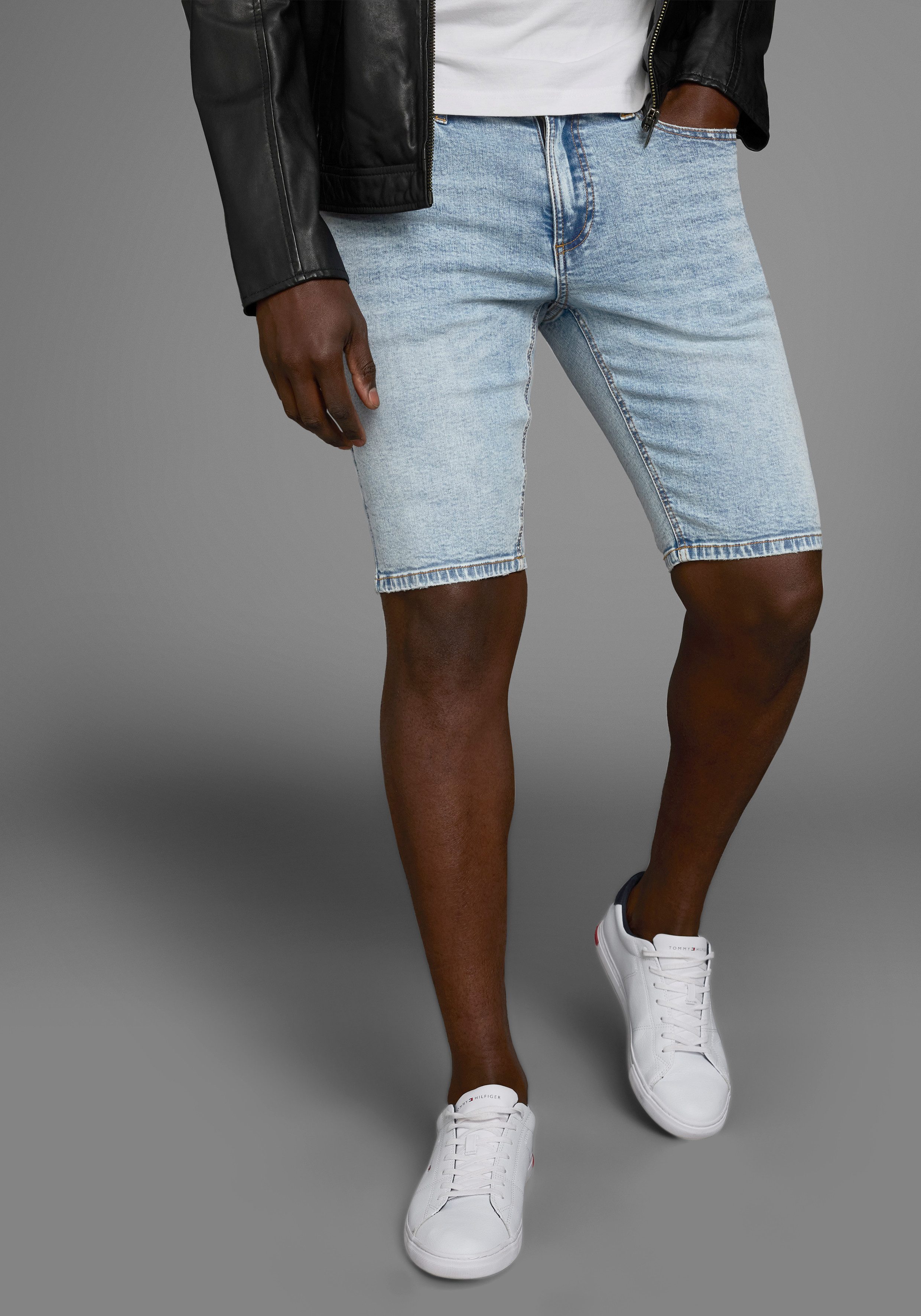 Bruno Banani Jeansshorts Hutch-Shorts gerade geschnittene kurze Beine, nied günstig online kaufen
