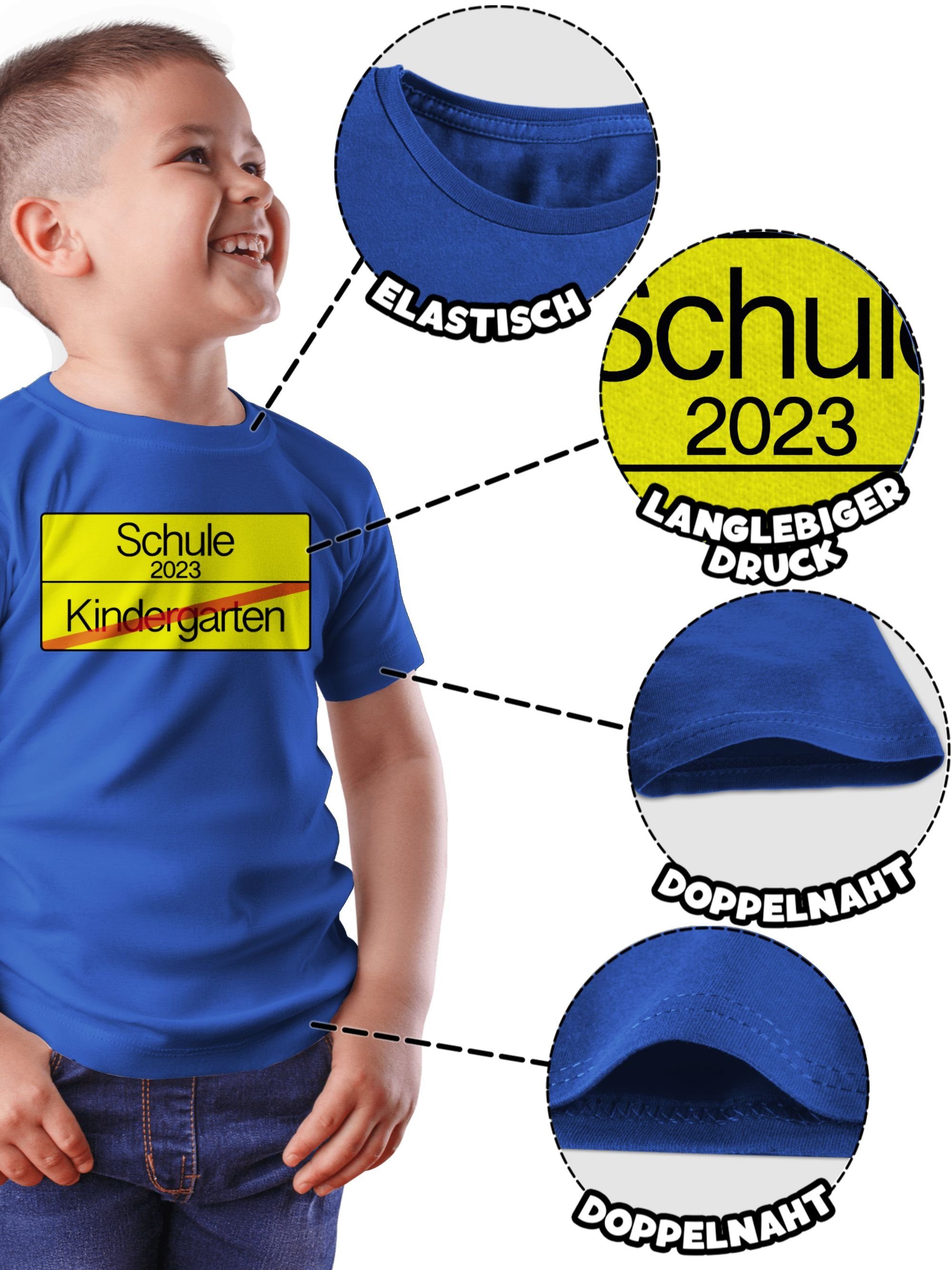 Verkehrsschild Schulanfang Shirtracer Geschenke Kindergarten Ortsschild T-Shirt Schule 01 Junge 2023 Royalblau Einschulung