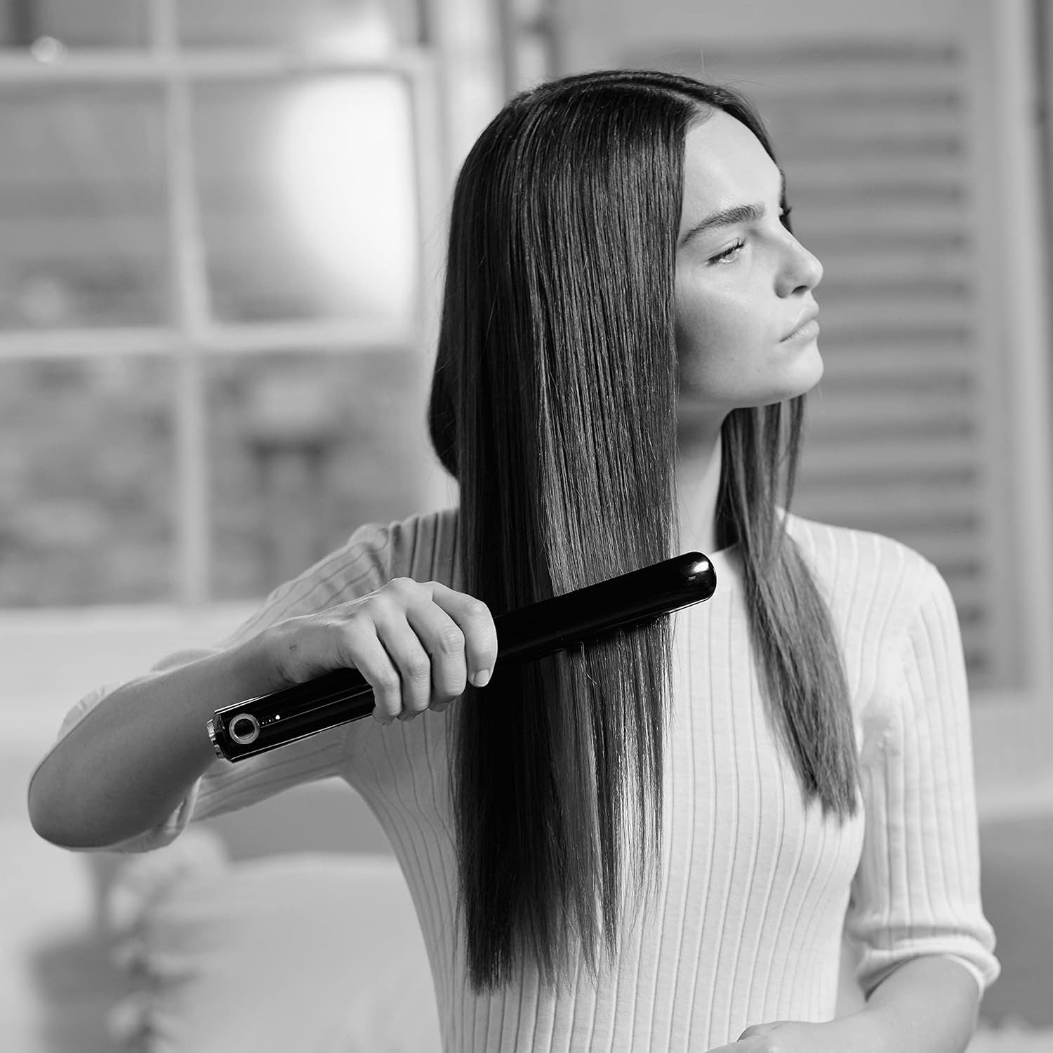 BaByliss Glätteisen kabelloses Glätteisen mit Keramik-Heizplatten, 3 Temperaturstufen, Reisetauglich schwarz