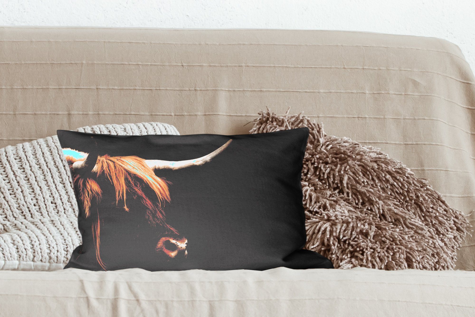 MuchoWow Dekokissen Schottischer Highlander Kuh, Tiere Dekoration, Schlafzimmer Dekokissen - Füllung, mit Zierkissen, Wohzimmer 