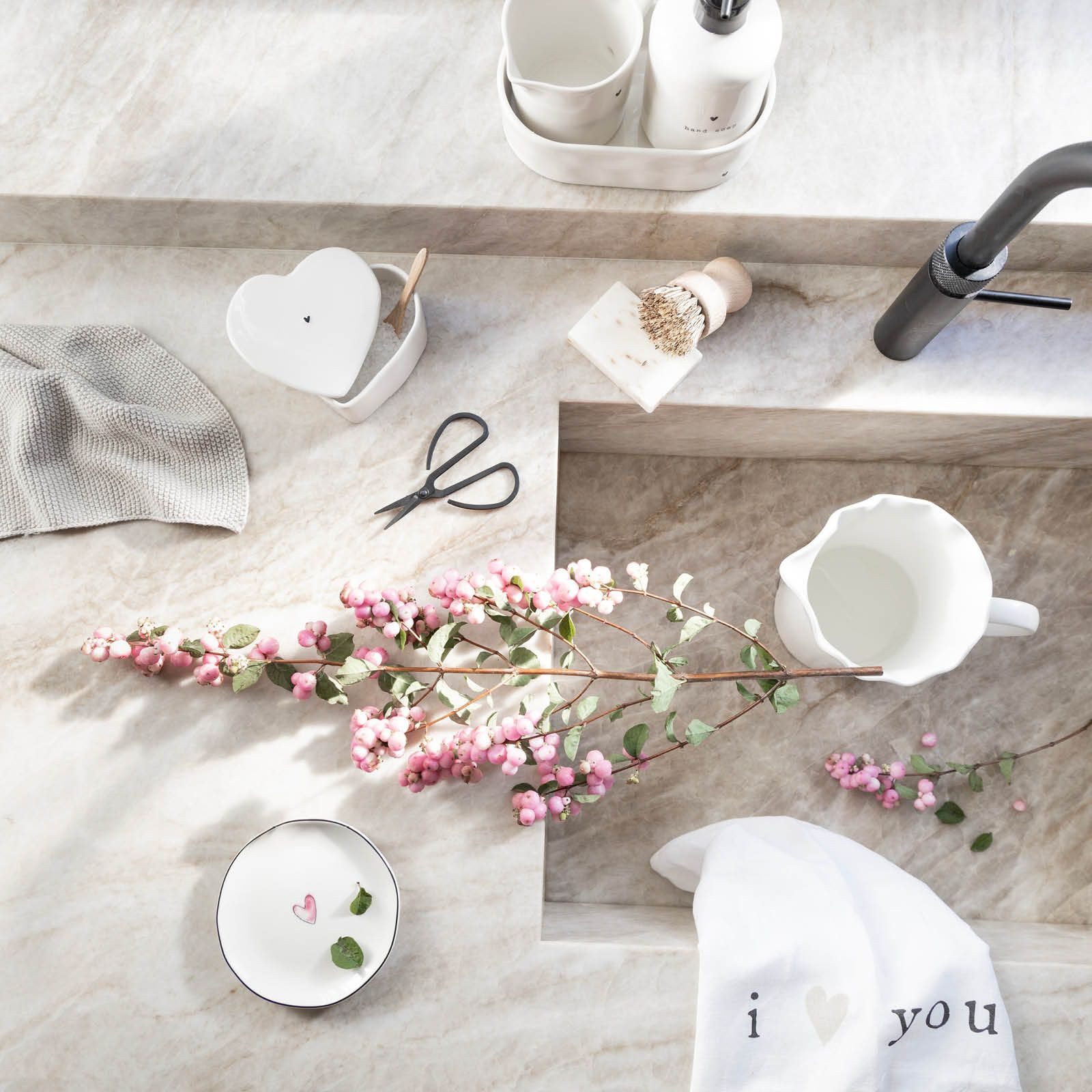 Bastion Collections Kuchenteller Watercolour Heart, Spülmaschinengeeignet, Weiß, Herz, ⌀ 13cm, Weiß, Herz, H: 1.5cm