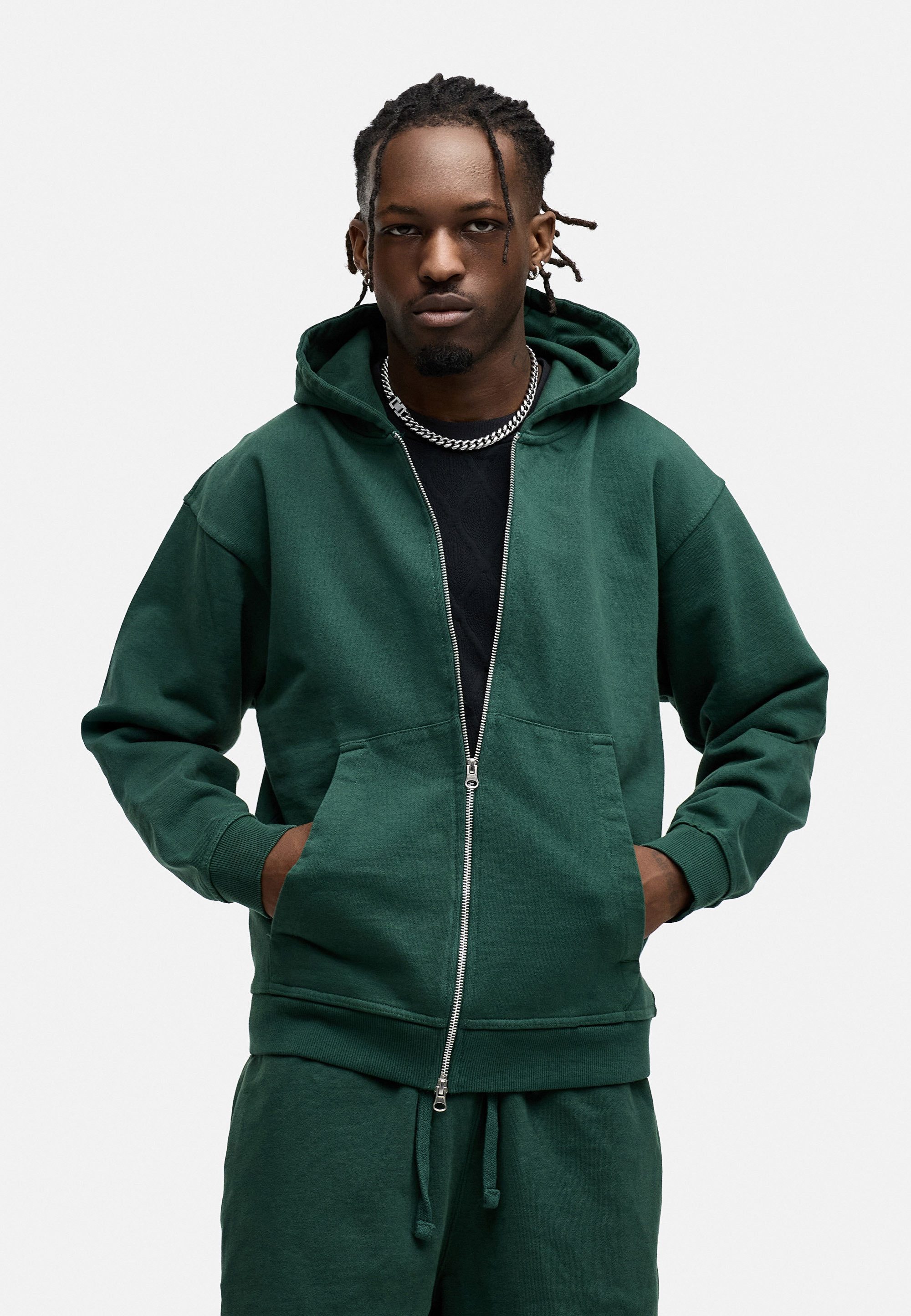 BEHYPE STUDIOS Kapuzensweatjacke IM OVERSIZE FIT, ZIPPER-HOODIE Herren Zip-Thru Sweatjacke Kapuzenpullover Kapuzen-Sweatshirt Sweater