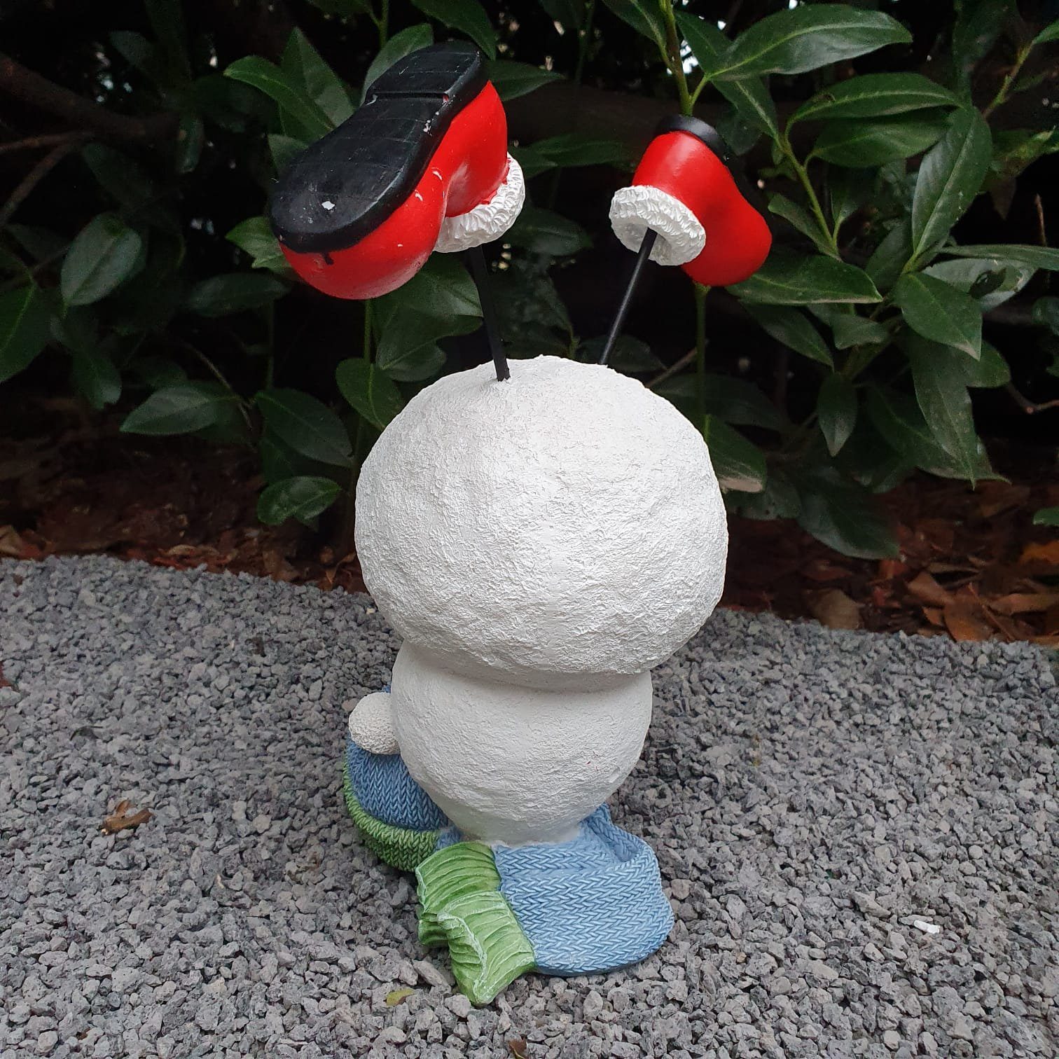 Schneemann Gartenfigur cm 28 mit Kopfstand Aspinaworld wetterfest Figur