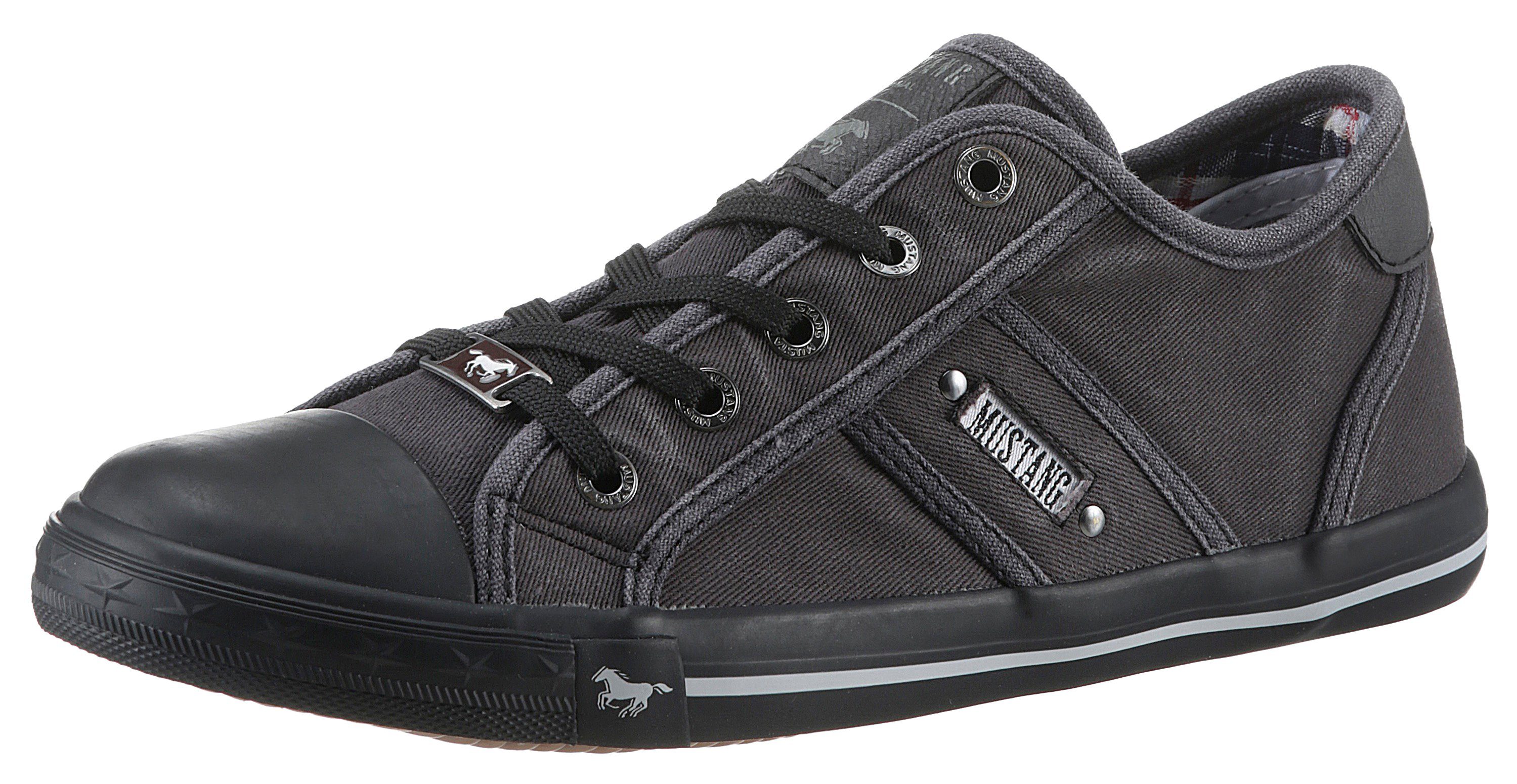 Mustang Shoes Sneaker mit Mustang Markenlabel anthrazit-schwarz | Sneaker low