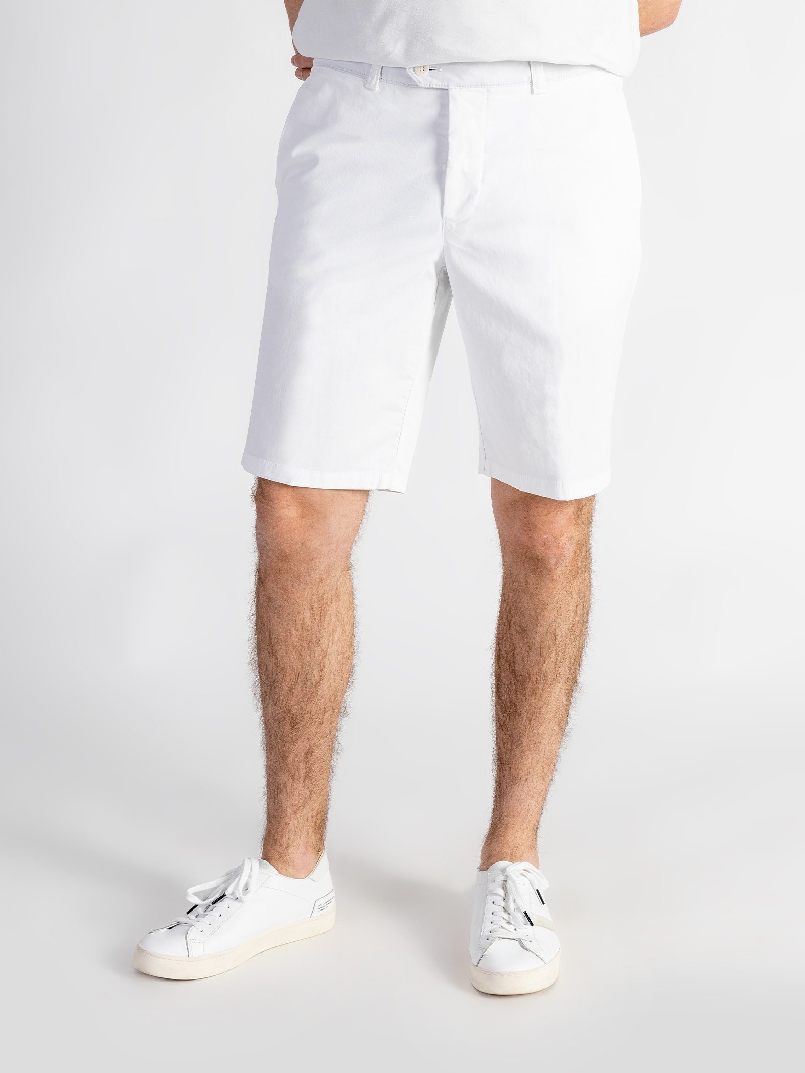 Farbauswahl, GOTS-zertifiziert elastischem Shorts TwoMates Bund, mit Shorts Weiß