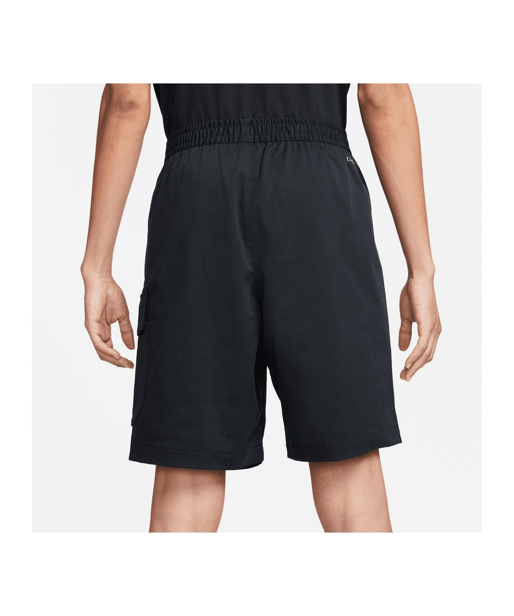 Woven Sportswear schwarzorange Jogginghose Short Nike