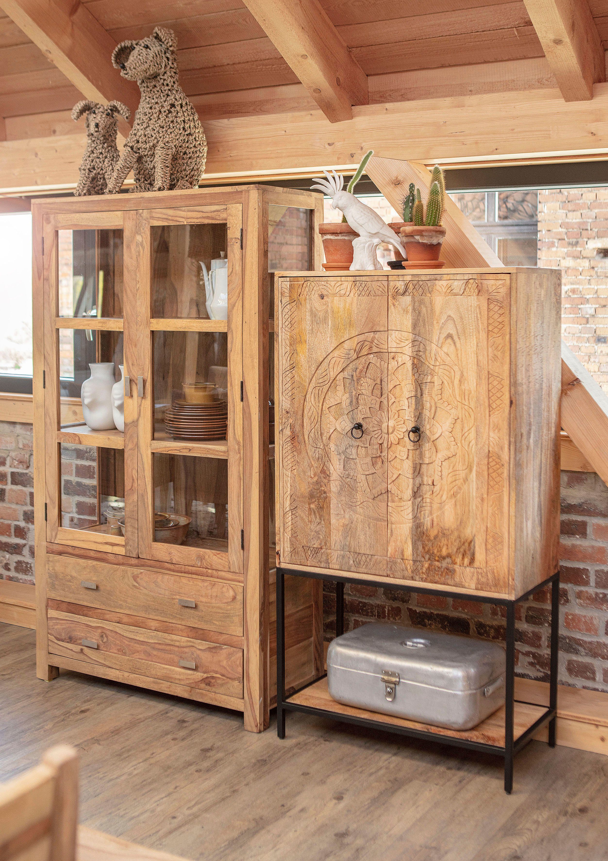 Gutmann Factory Vitrine Holz, 180 cm Sheesham aus massivem Inka Höhe