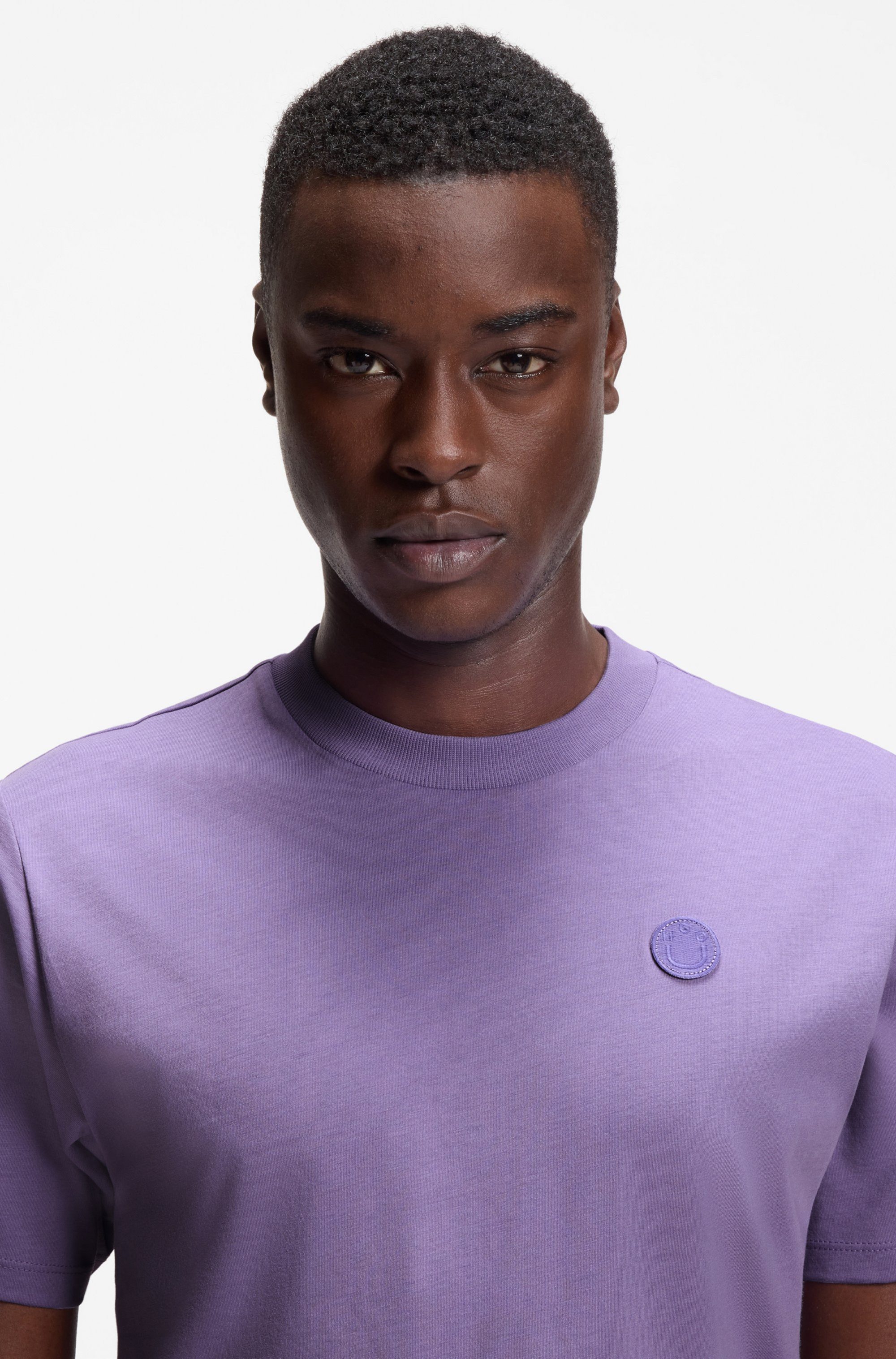 HUGO Blue T-Shirt Vintage Tee mit Logo-Badge günstig online kaufen