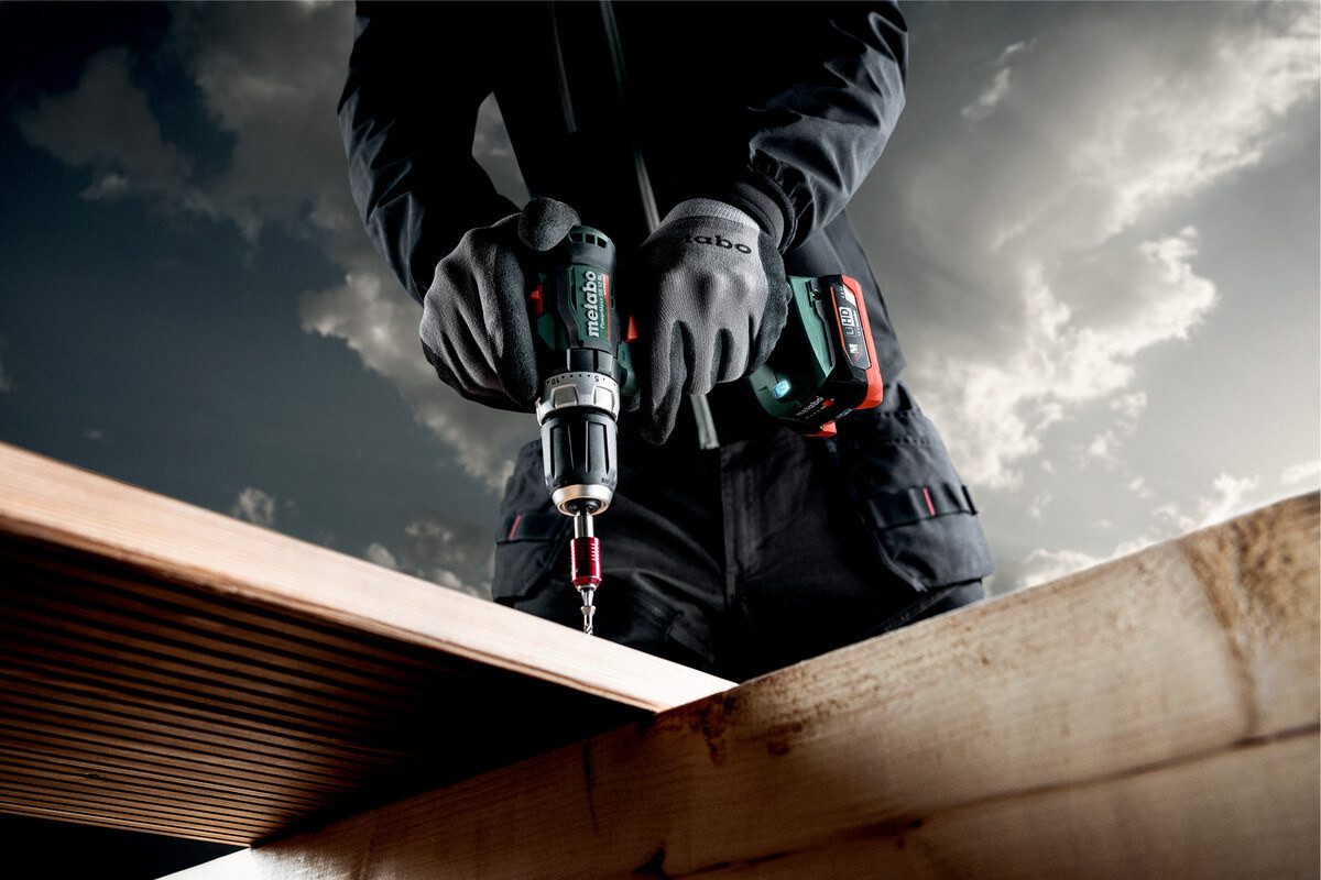 metabo Akku-Schlagbohrschrauber PowerMaxx SB 12 BL, 12 V, 2 x 4 Ah LiHD in metaBOX 118