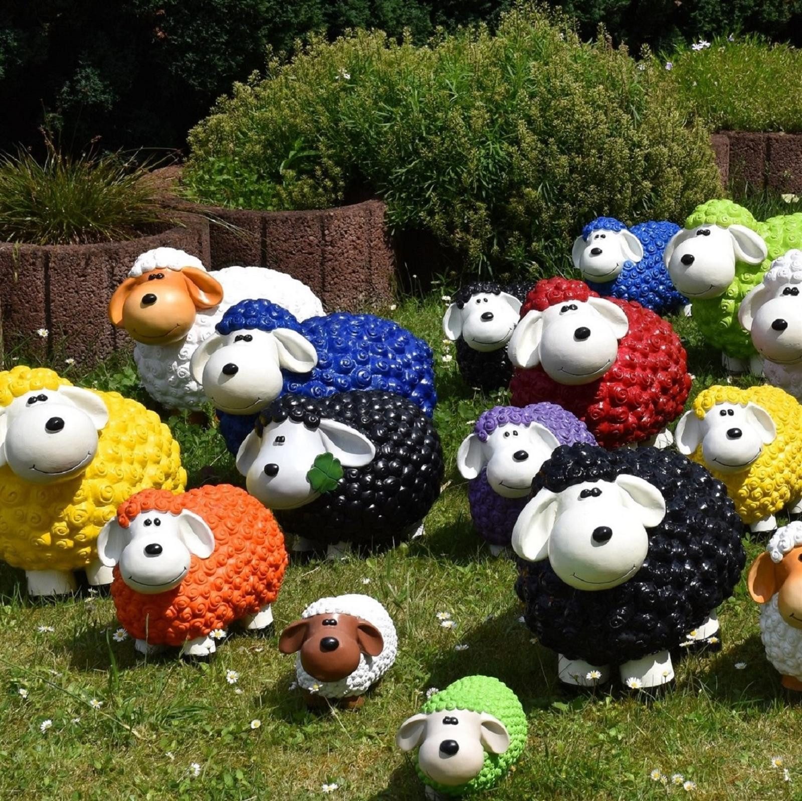 Geschenkestadl Gartenfigur Bunte Schafe viele Farben 30cm x 17cm x 23cm wetterfeste Gartenfigur – Bild 4 von 4