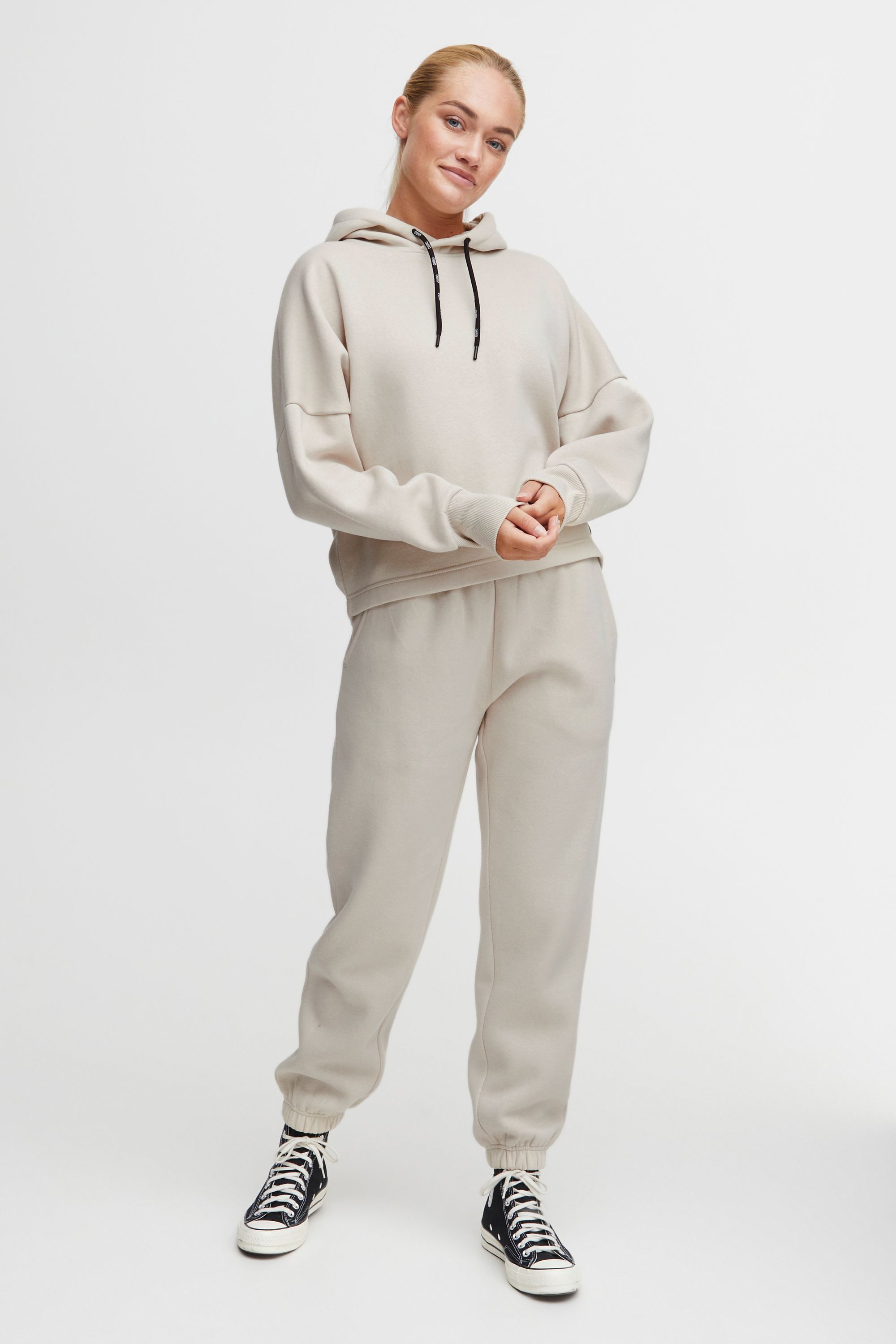 OXMO Hoodie OXSanni Modischer Pullover günstig online kaufen