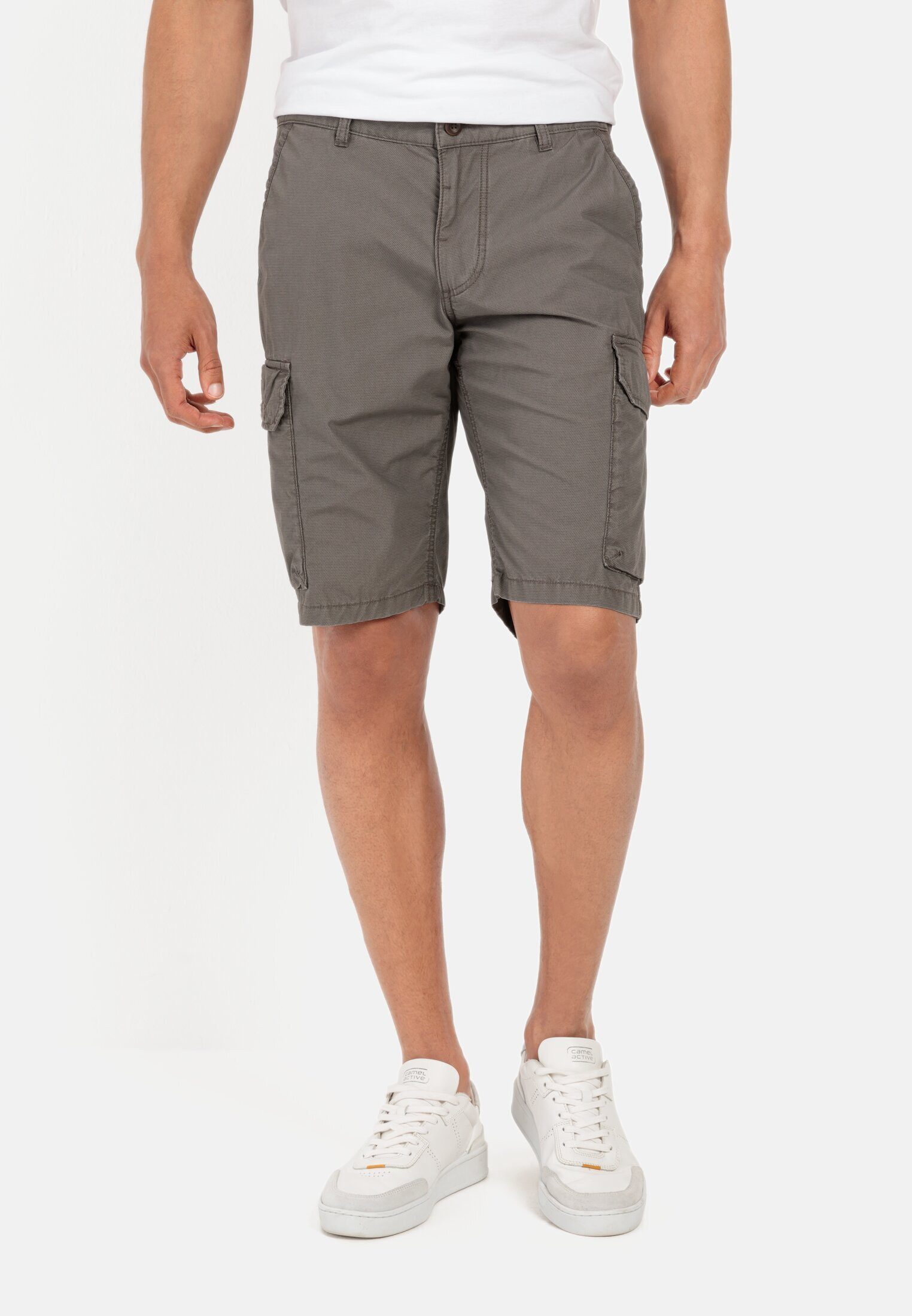 camel active Cargoshorts Cargo Shorts mit Minimal Print