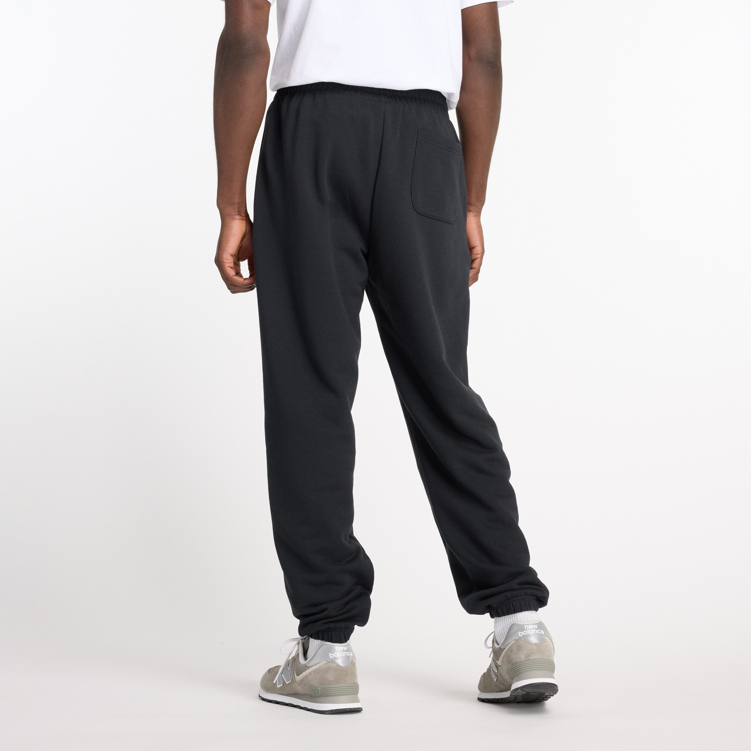 New Balance Jogginghose Sport Essentials French Terry Jogger lockere Passform, aus Baumwolle und Polyester, in den Größen S bis XXL