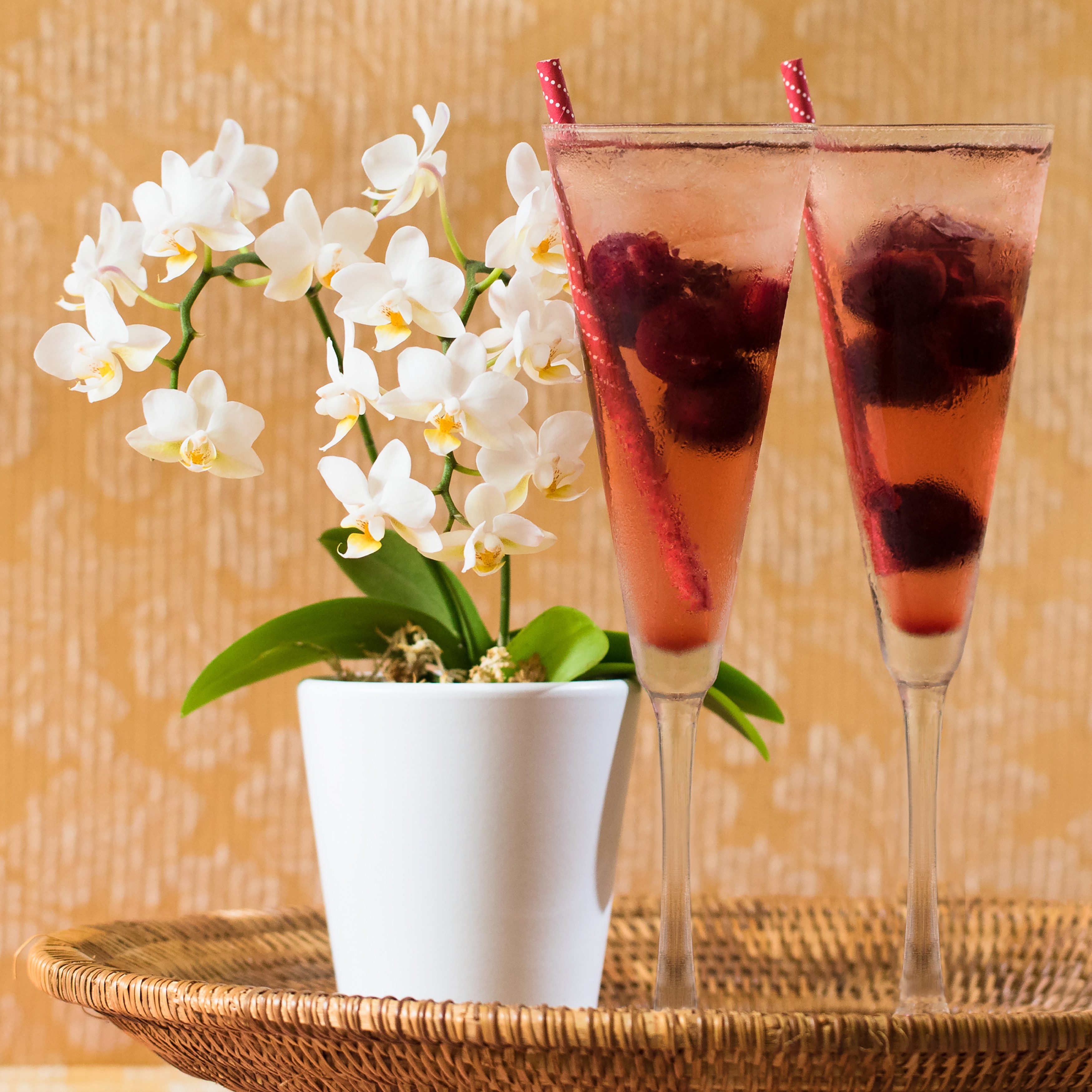 LIBBEY Sektglas Gläser-Set -VINA- 192 ml, Ø: 8,5 cm, H: 25 cm, 12er Set, 12-tlg., Glas, hochwertig verarbeitet, im modernen Design