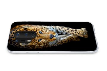 MuchoWow Handyhülle Leopard - Tiere - Porträt - Wildtiere - Schwarz, Phone Case, Handyhülle OnePlus 8 Pro, Silikon, Schutzhülle