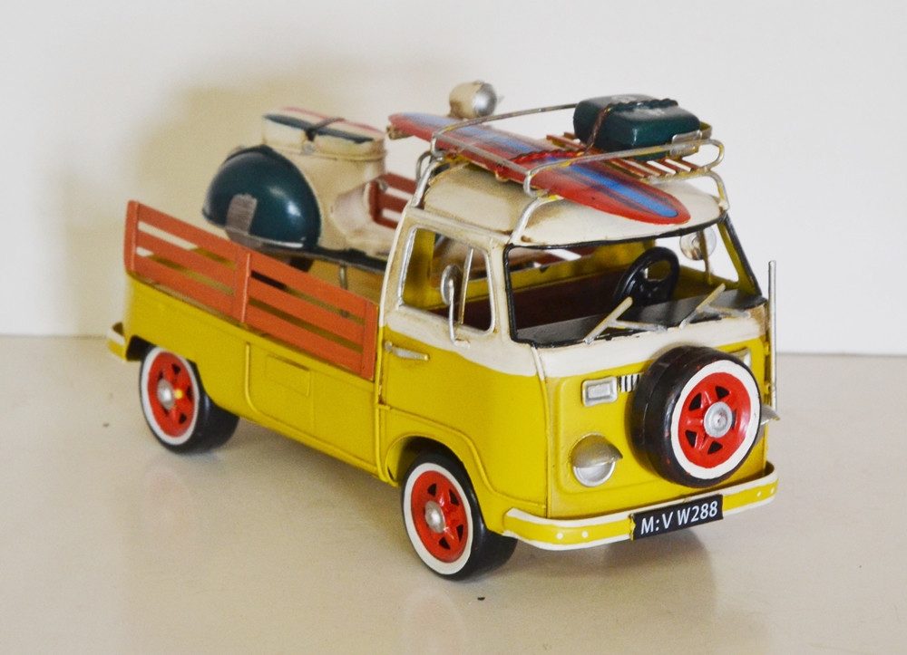 JS GartenDeko Modellbus Blechbus Urlaubs Camping Bulli in gelb Oldtimer L 26 cm Modellbus