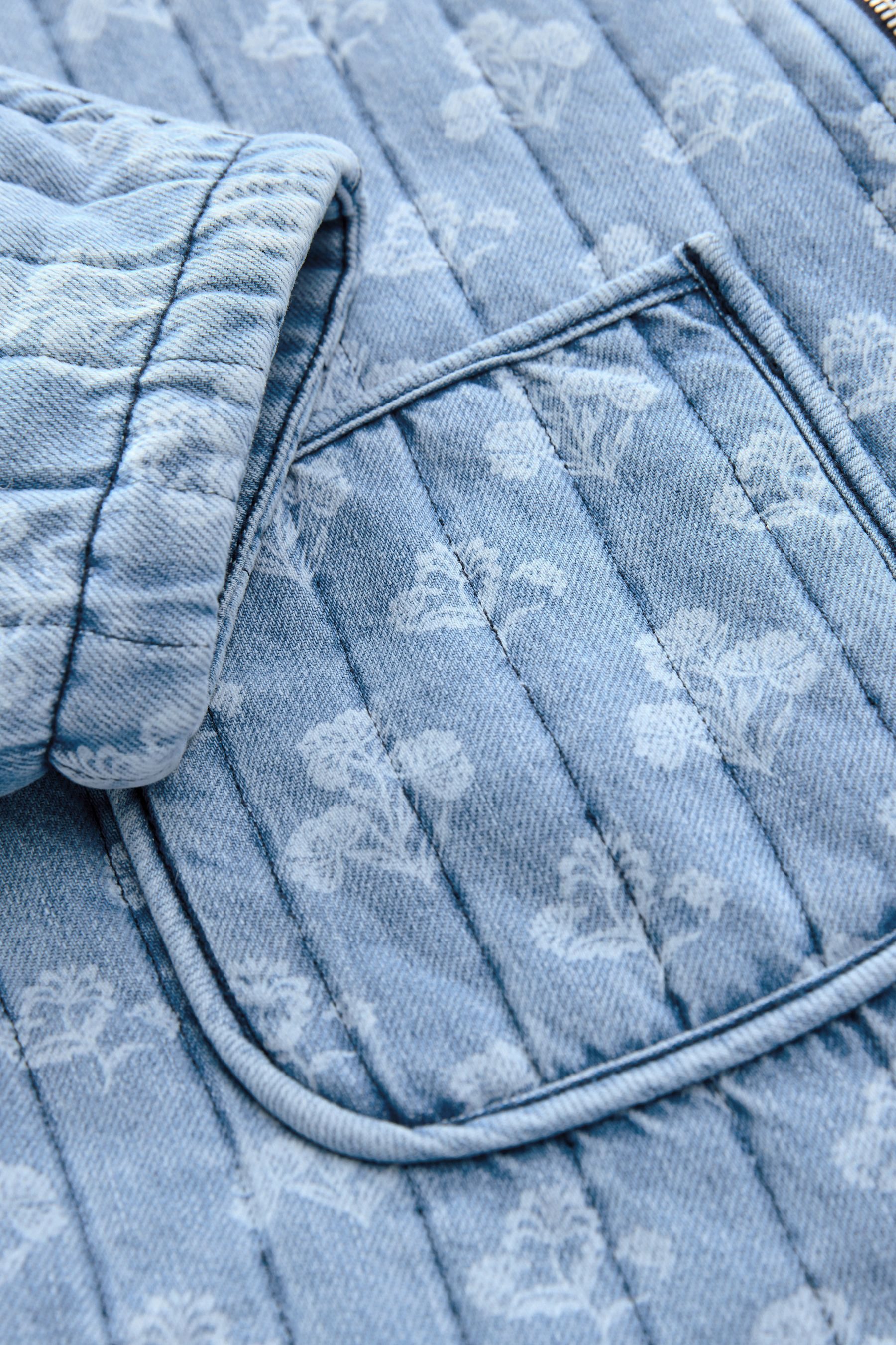 Next Jeansjacke Denim-Steppjacke mit Blumen-Print (1-St) günstig online kaufen