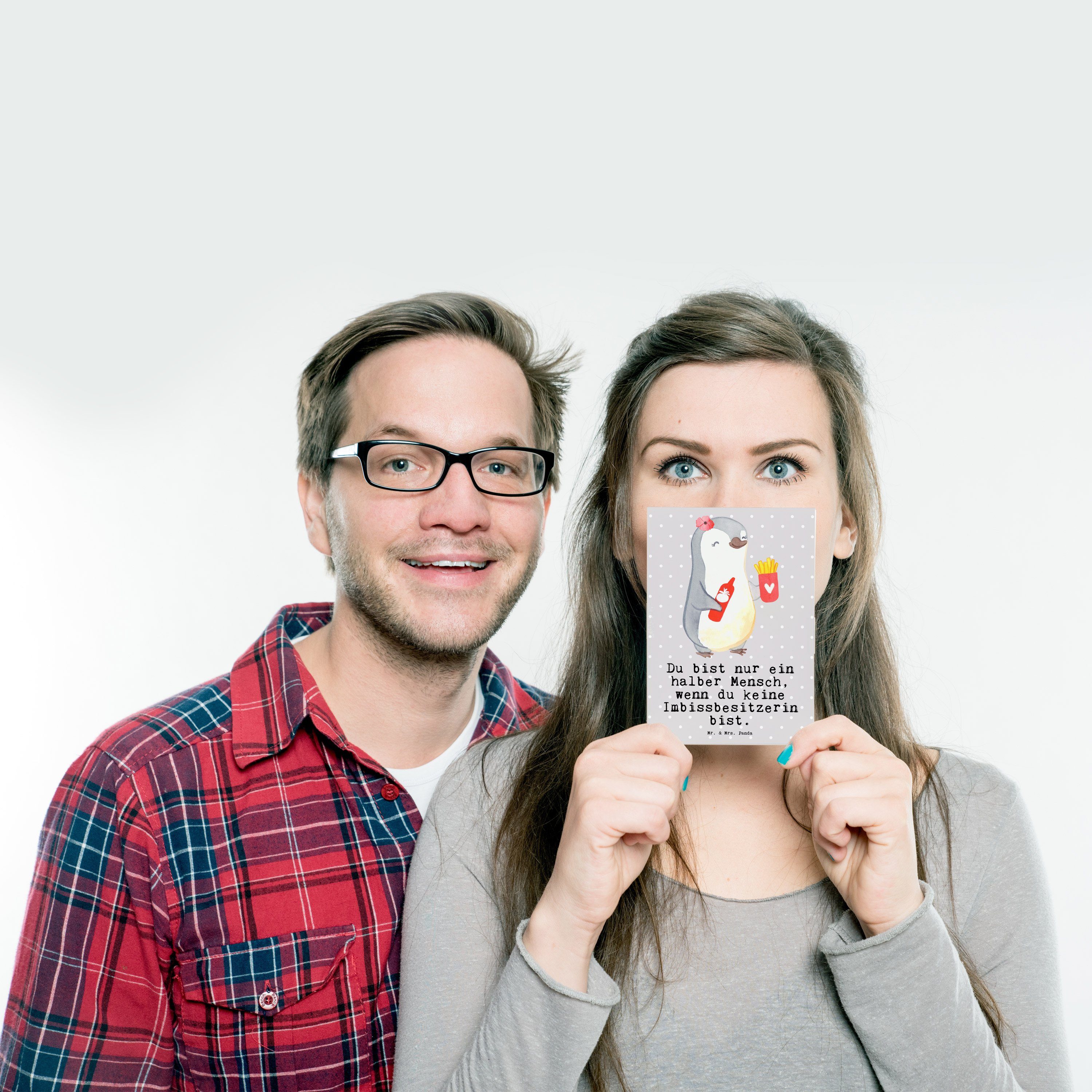 Mr. & Mrs. Panda Postkarte Imbissbesitzerin mit Herz - Grau Pastell - Geschenk, Geburtstagskarte