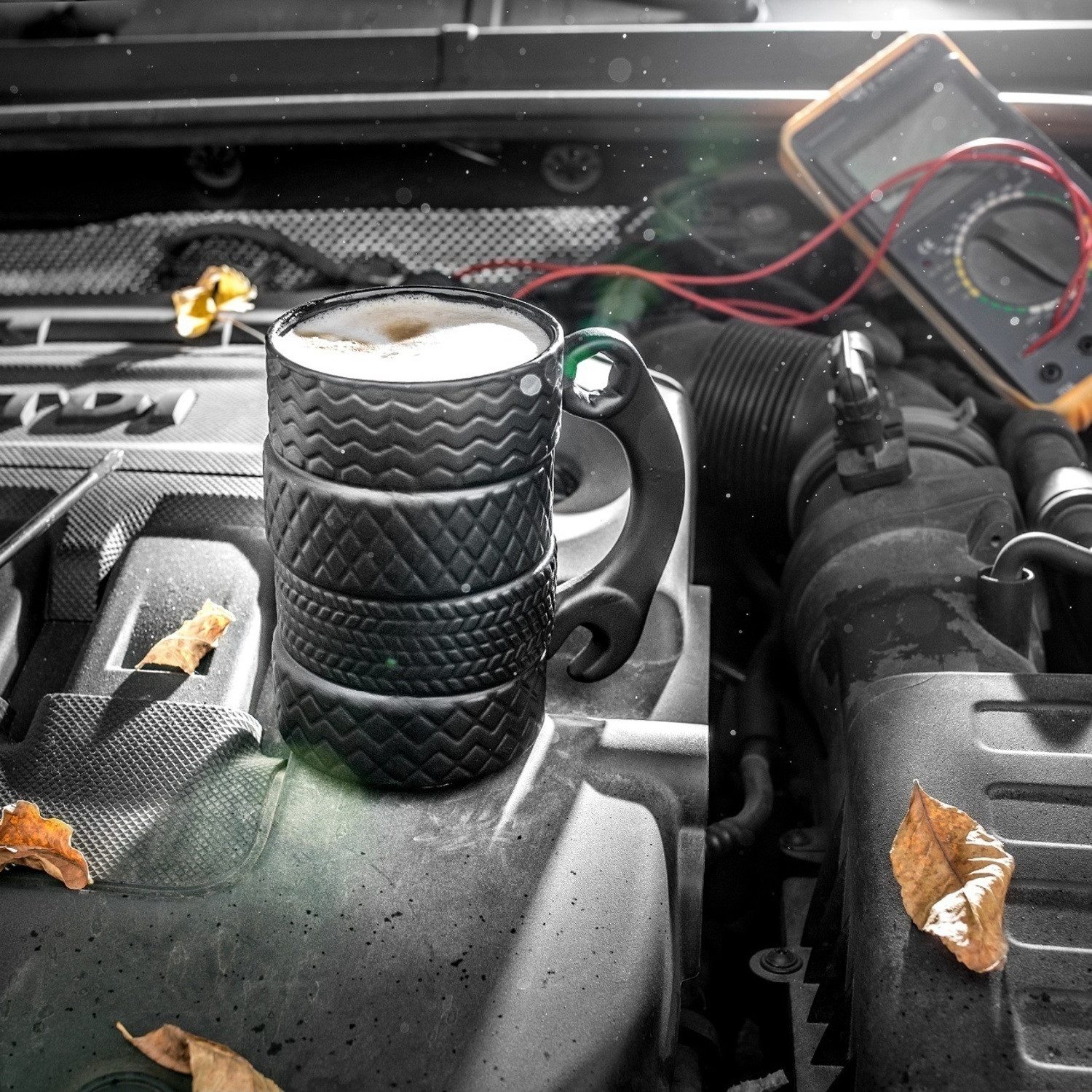 Gadget Master Tasse Autoreifen Kaffeebecher mit Schraubenschlüssel als Griff