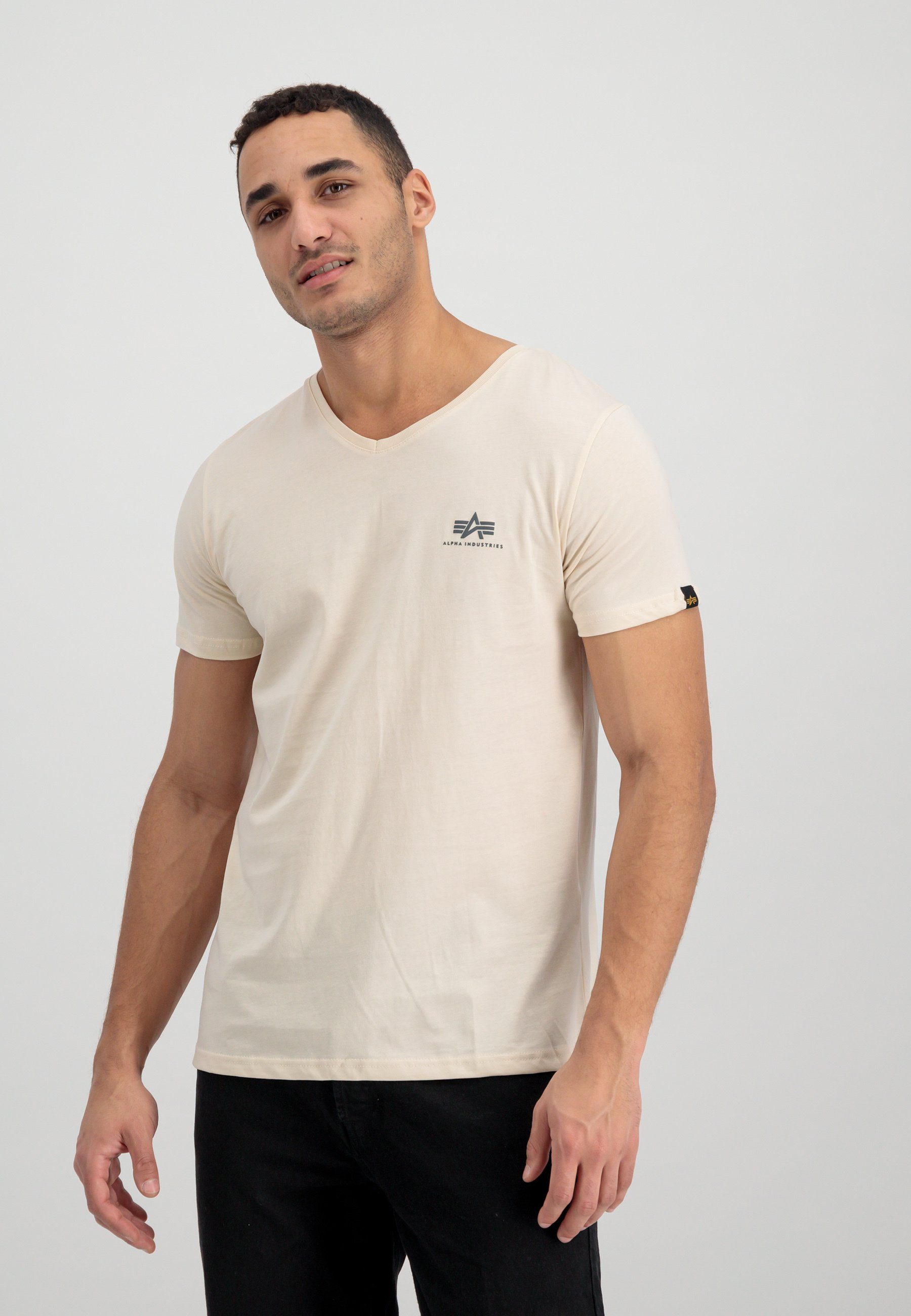 Alpha Industries T-Shirt stream Logo Basic T white Men Industries jet V-Neck - Small Alpha T-Shirts