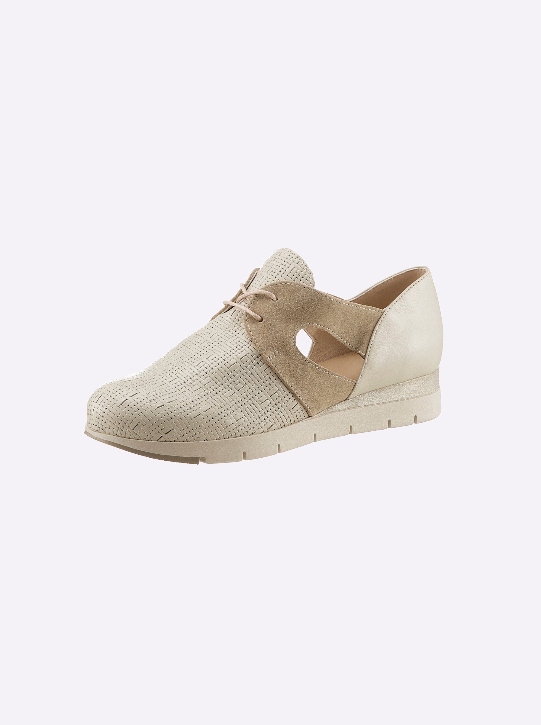 Schnürer Sneaker