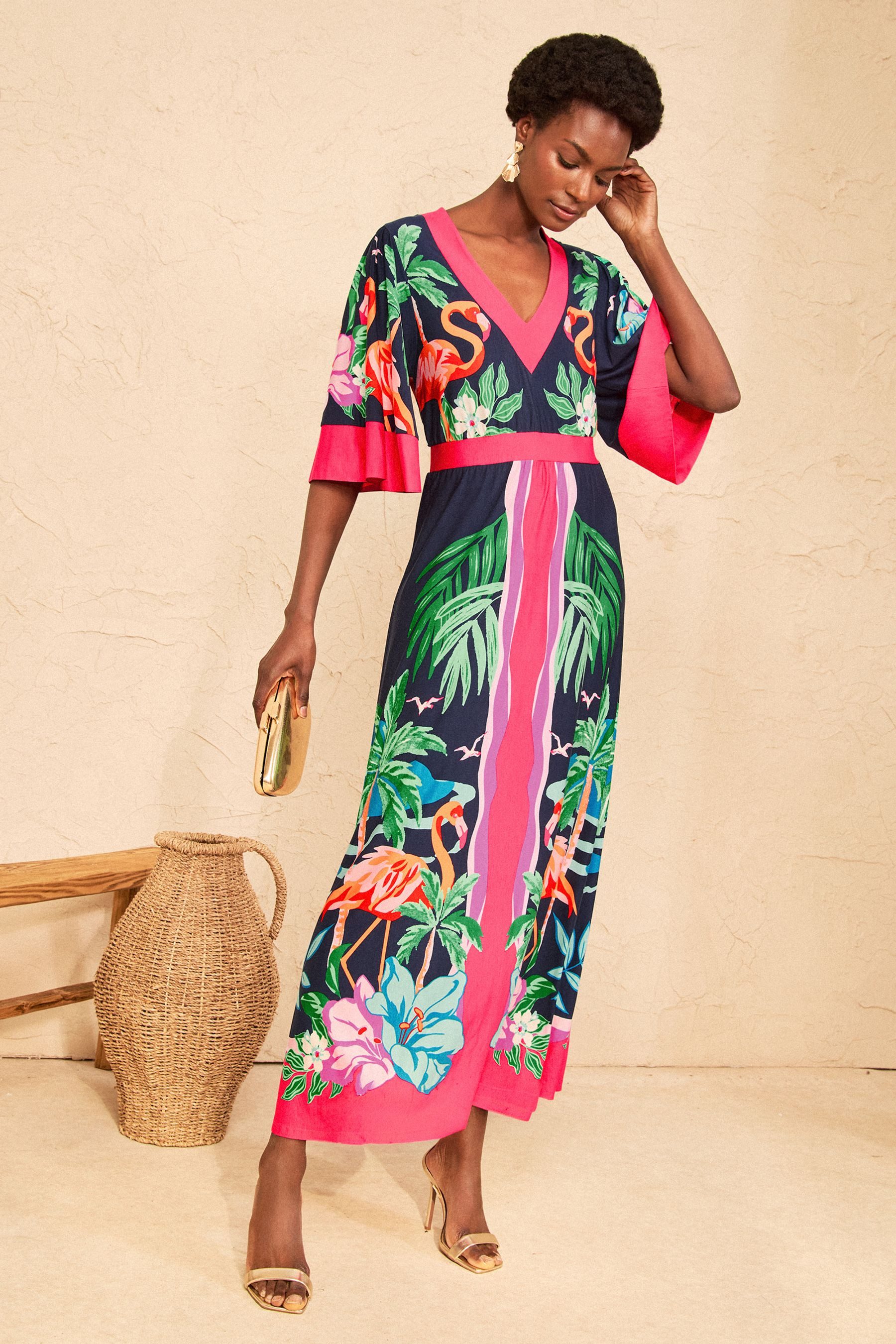 Love & Roses Maxikleid Love & Roses Maxikleid mit Fledermausärmeln (1-tlg)